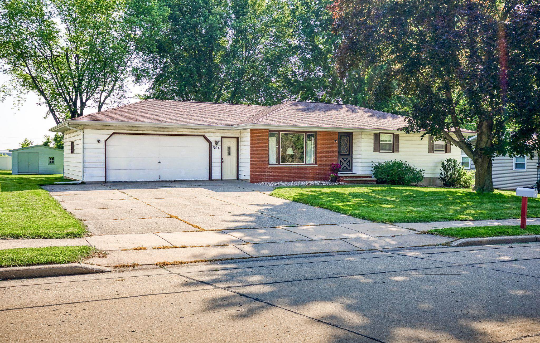304 CLARIBEL Street