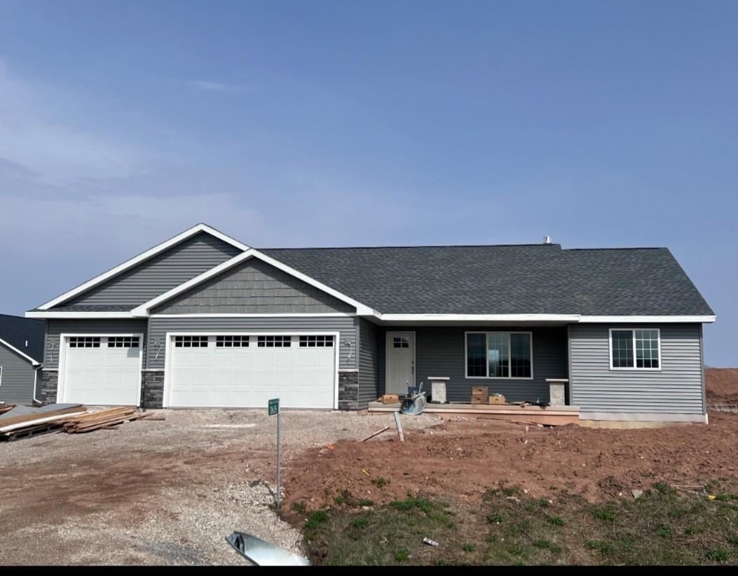 2635 LAWRENCE Lane