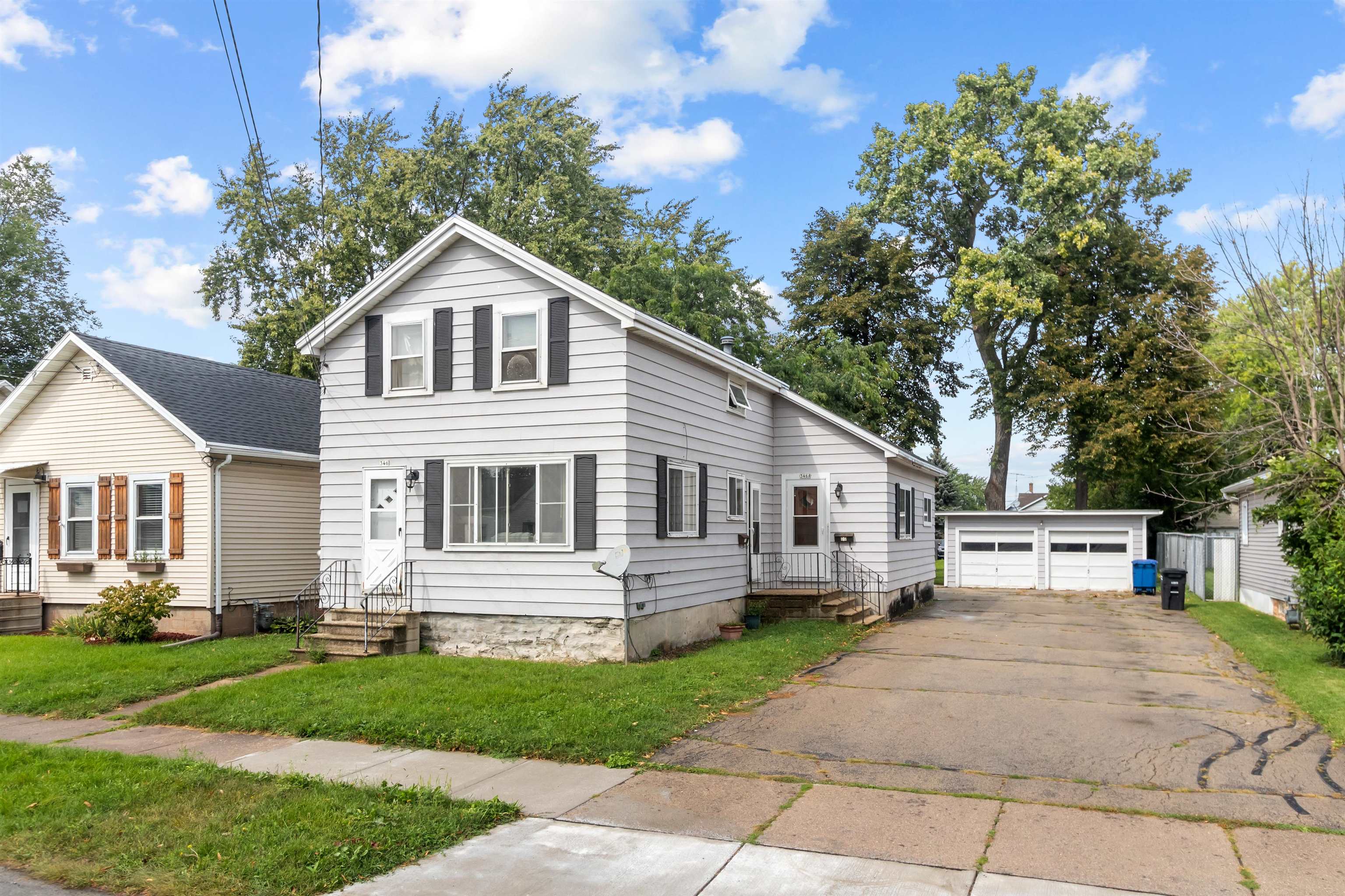 346 W 10TH Avenue
