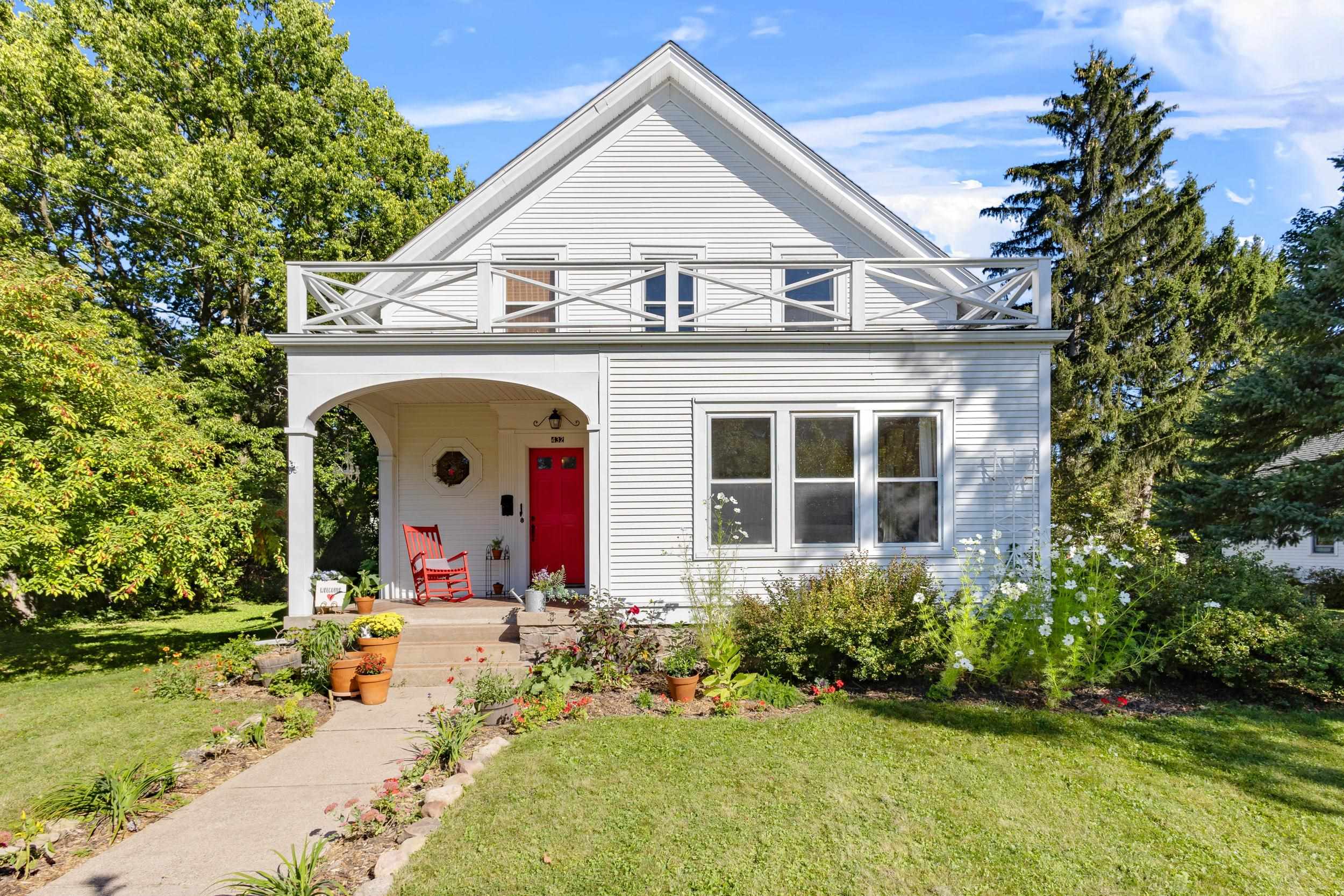 432 GRANITE Street