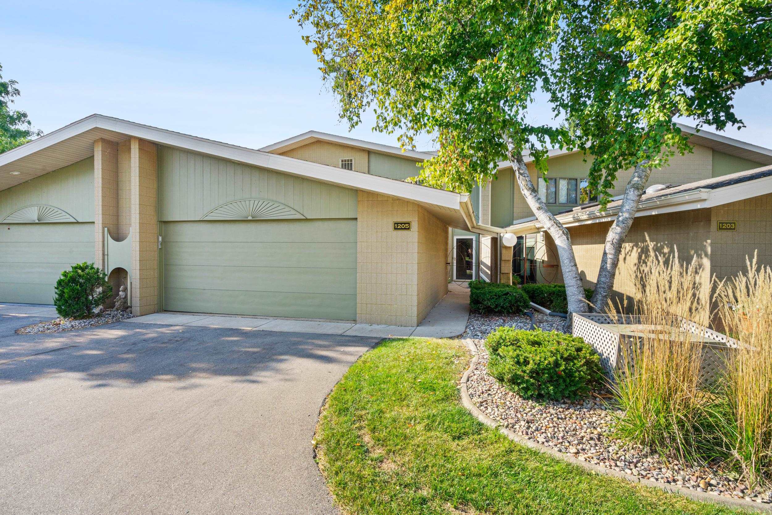 1205 S NICOLET Road Unit: C