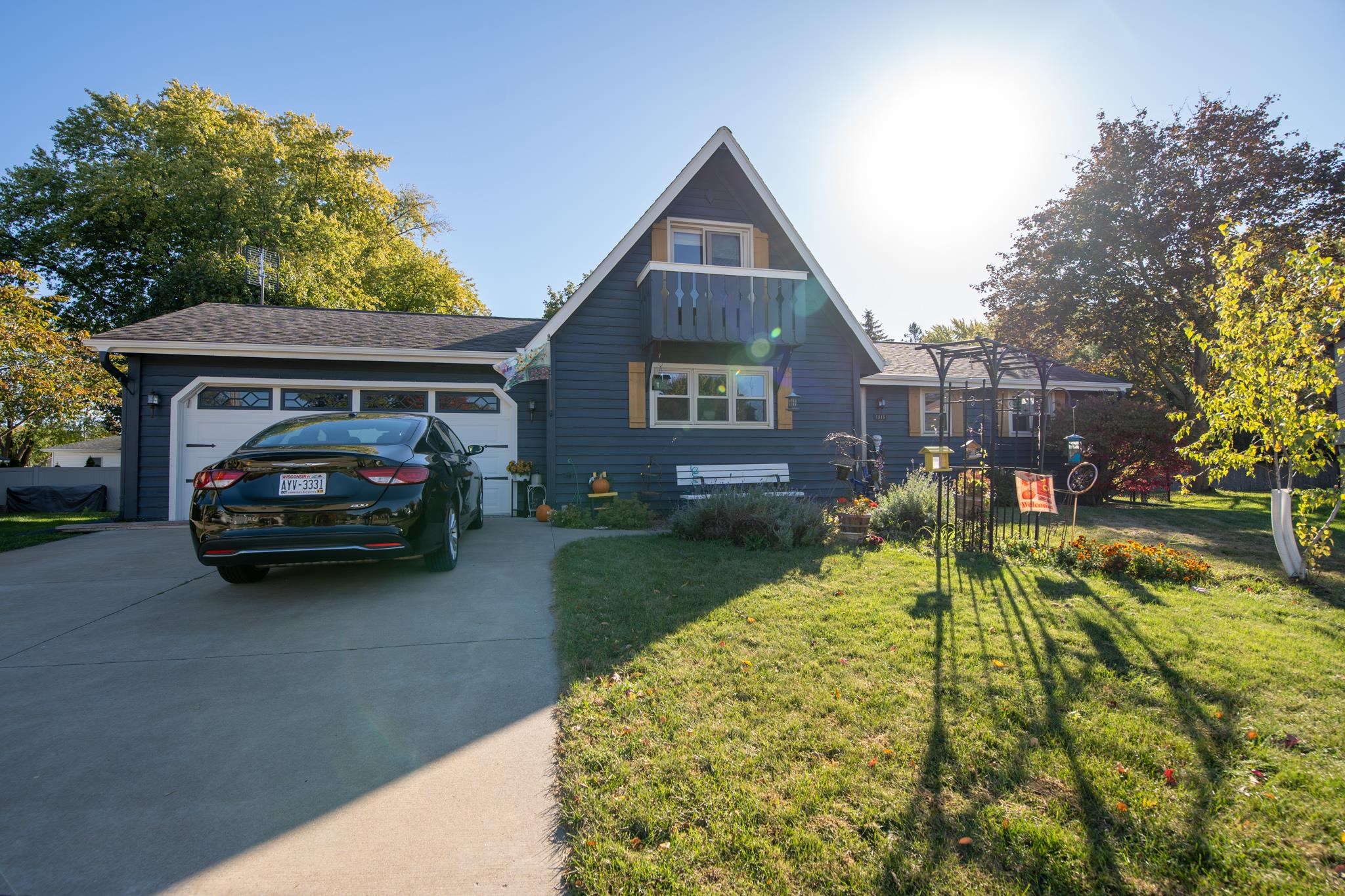 1315 PARKSIDE Court
