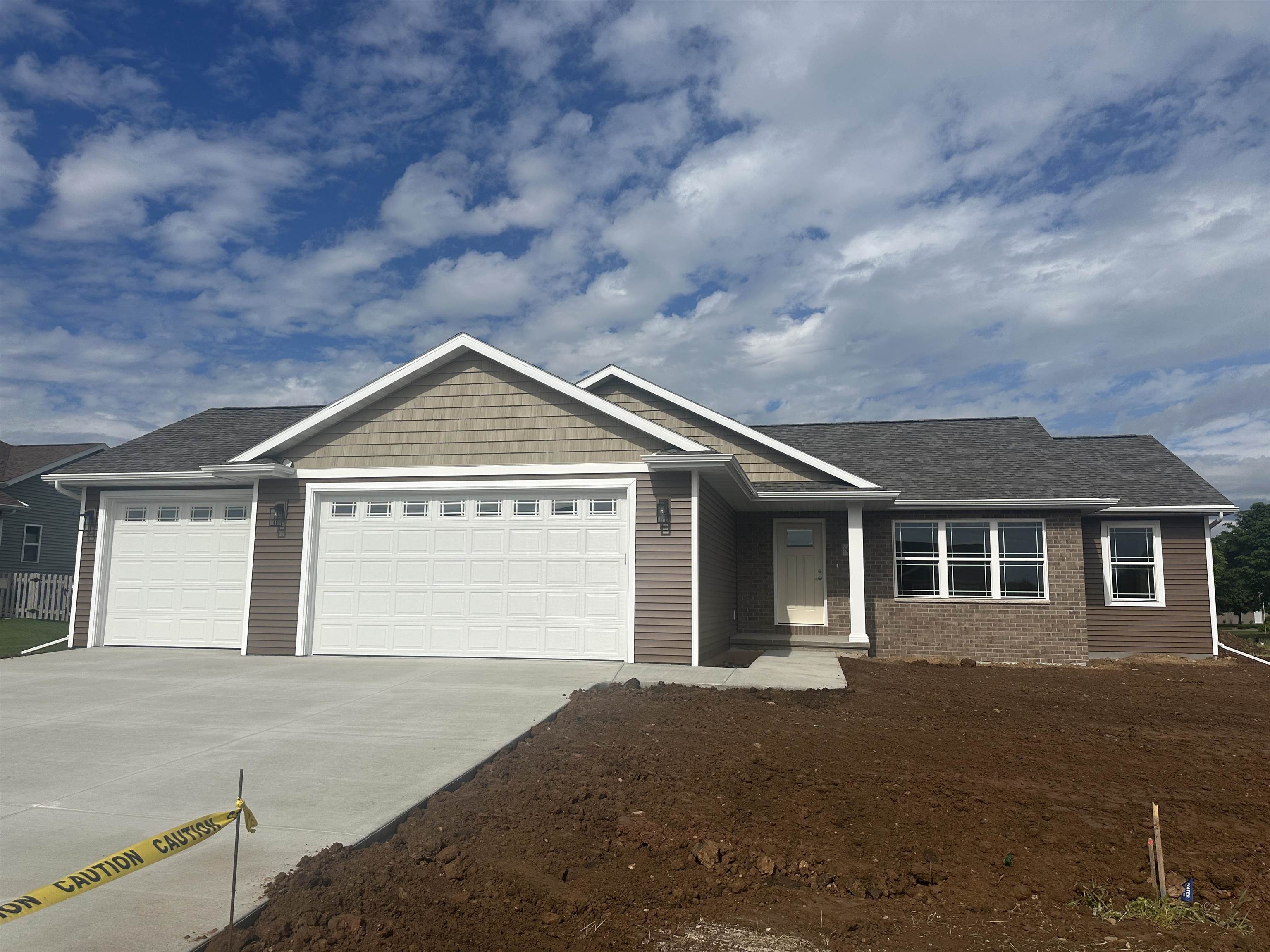 N1861 SCHROEDER FARM Drive