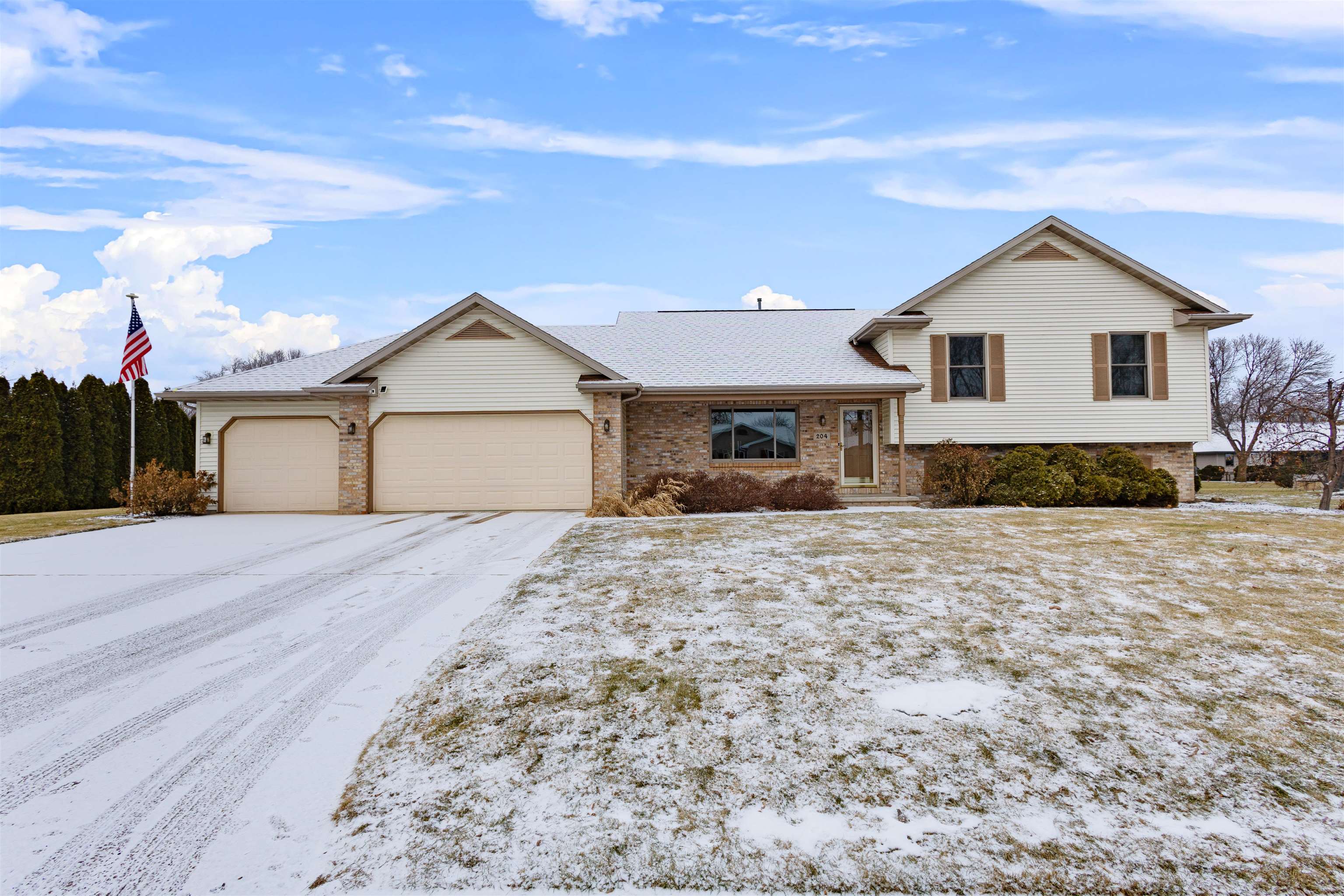204 RIVA RIDGE Lane