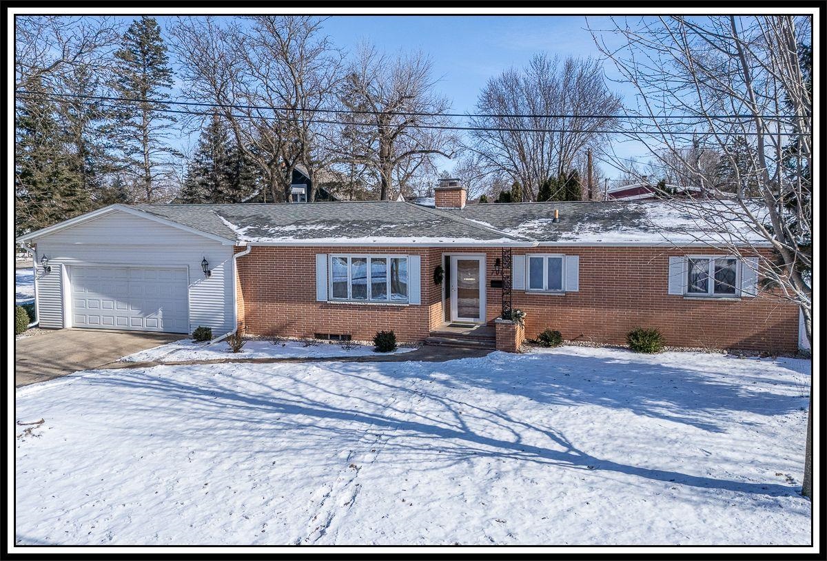 706 OSHKOSH Street