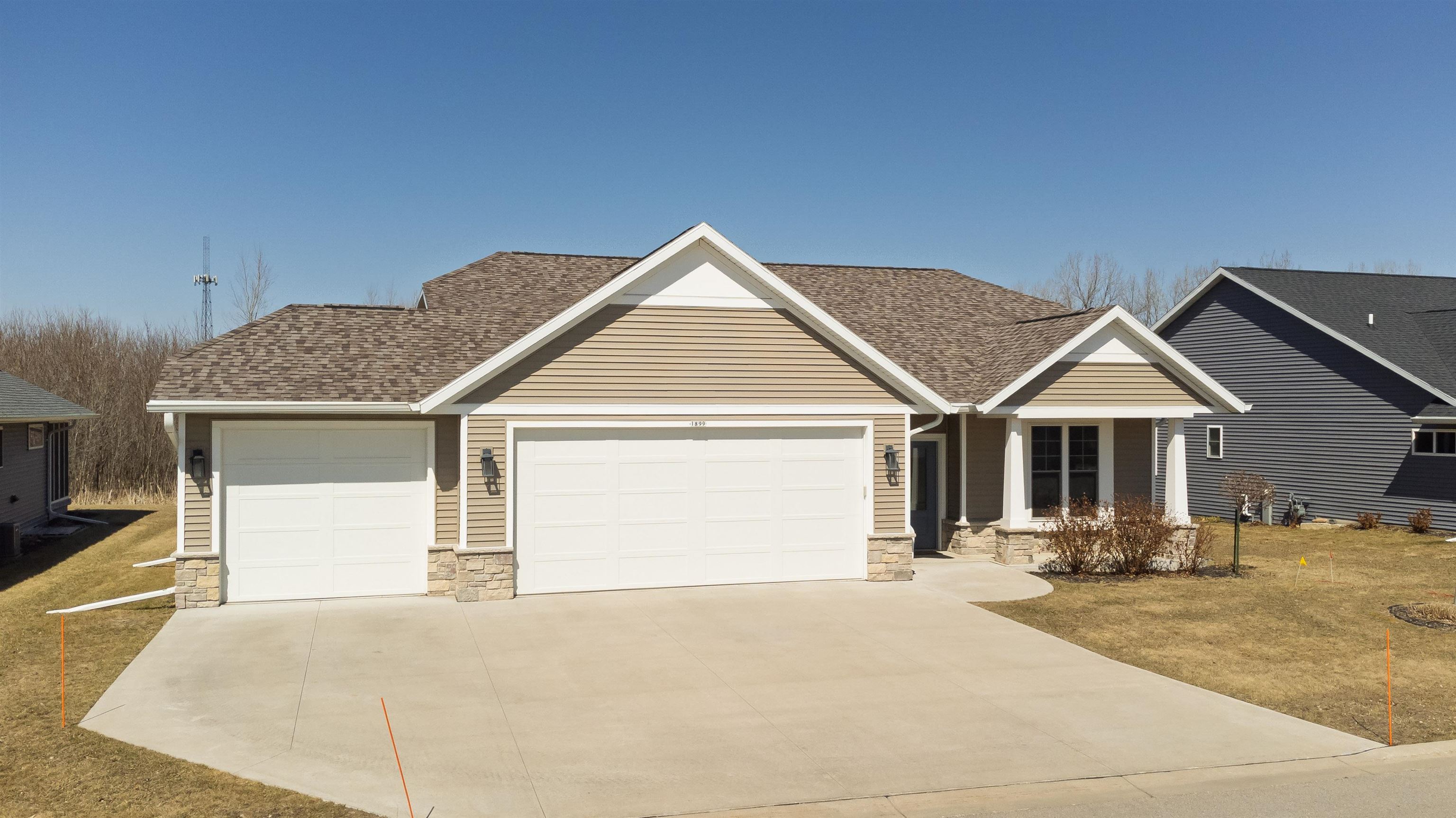 1899 PRESERVE Drive