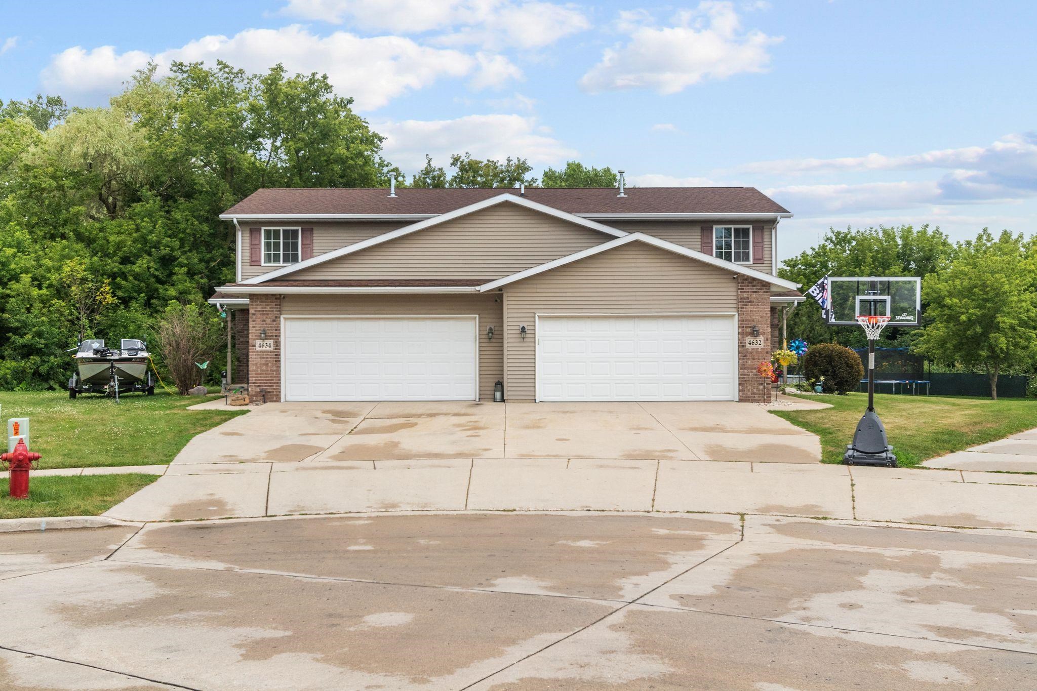 4632 RIDGE Court