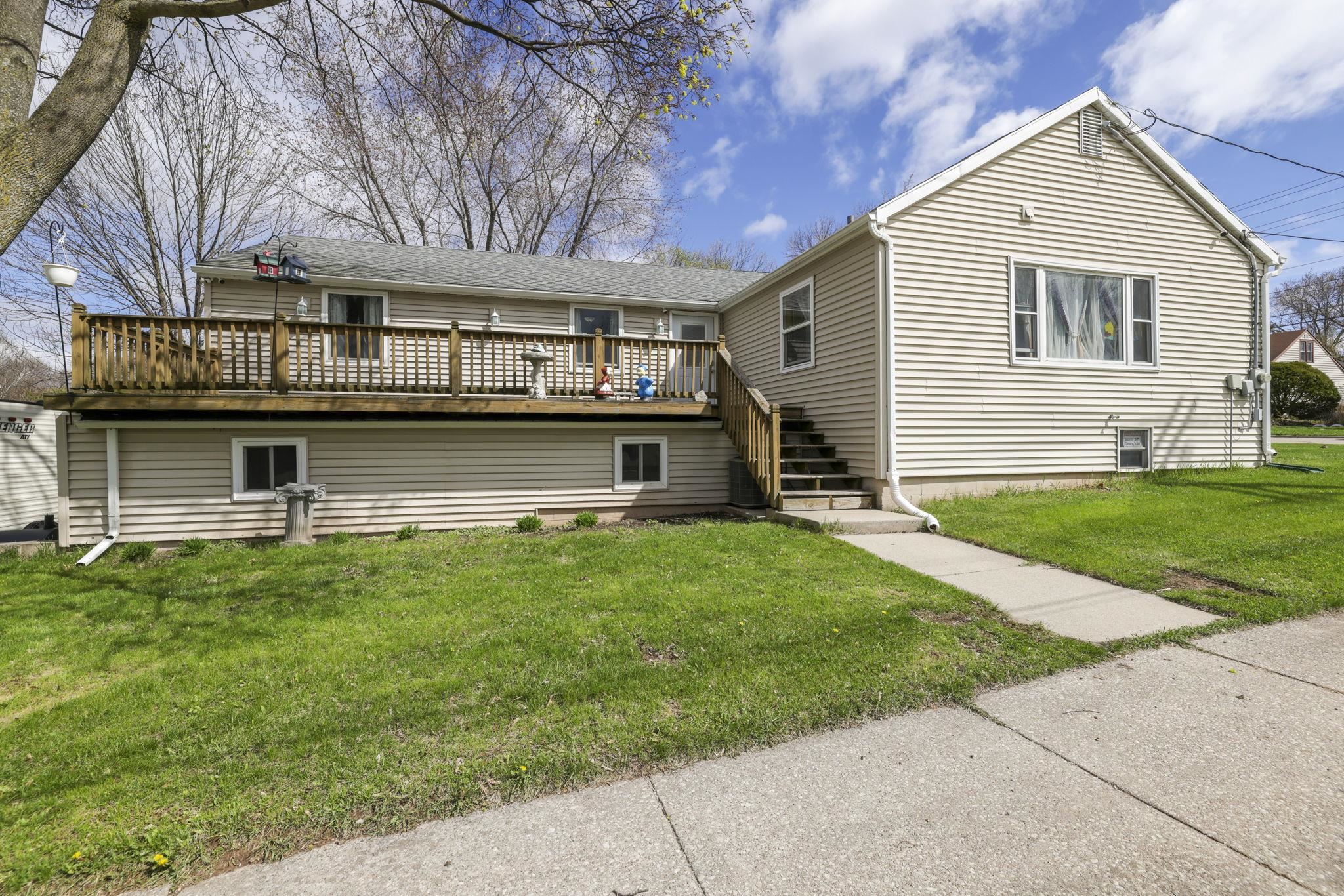 1617 MAIN Avenue