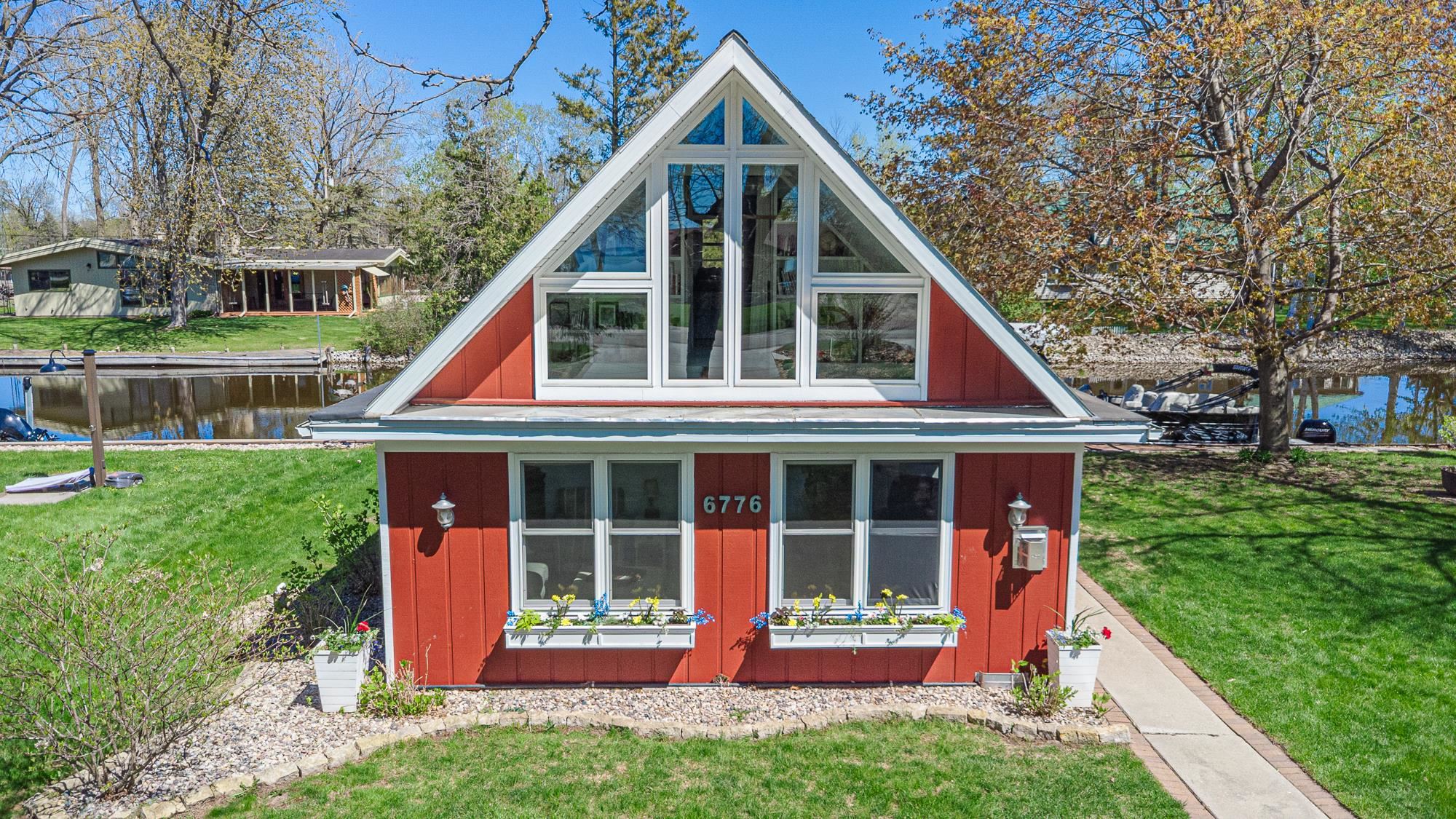 6776 SUNSET Trail
