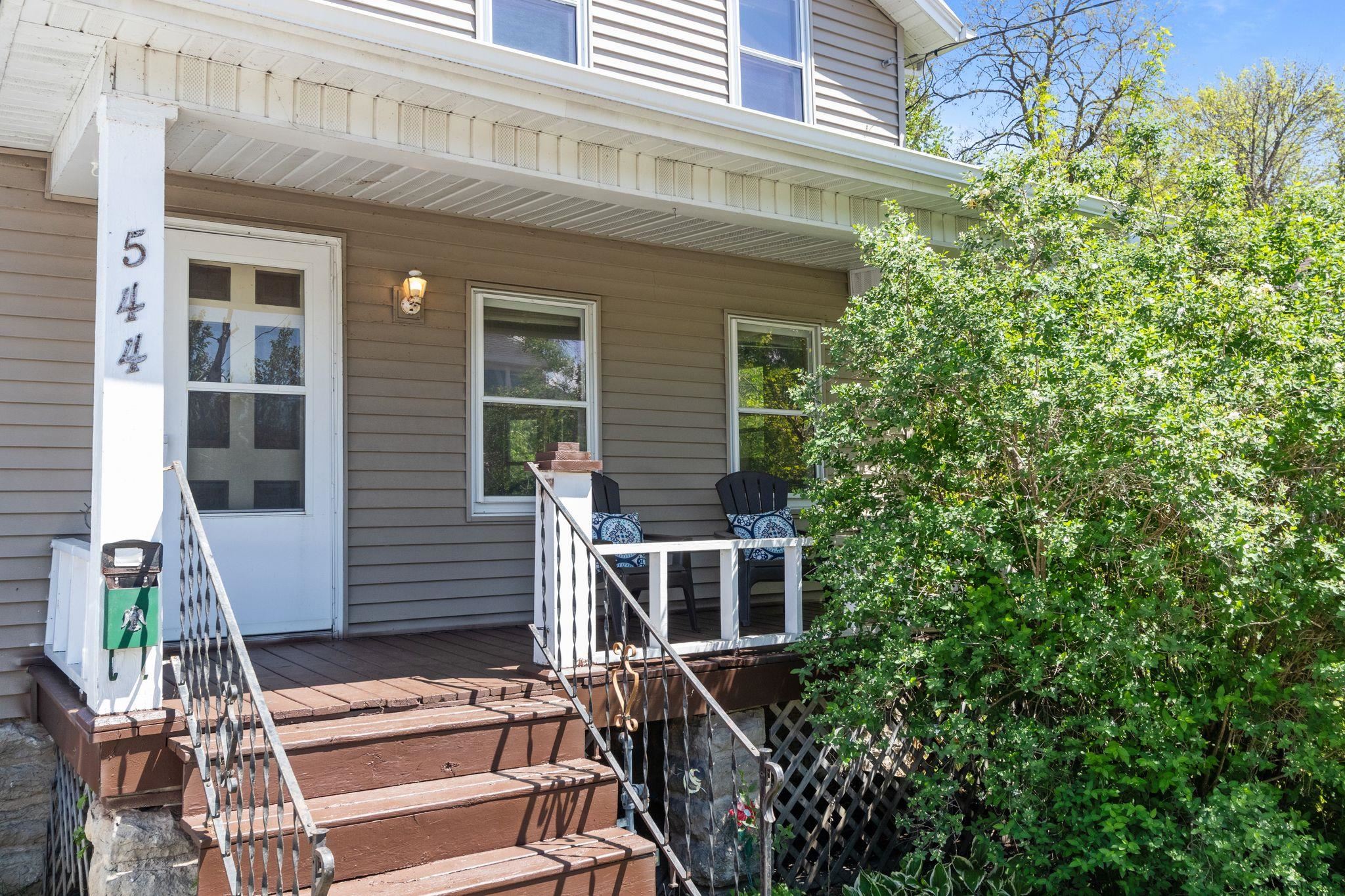 544 BOWEN Street