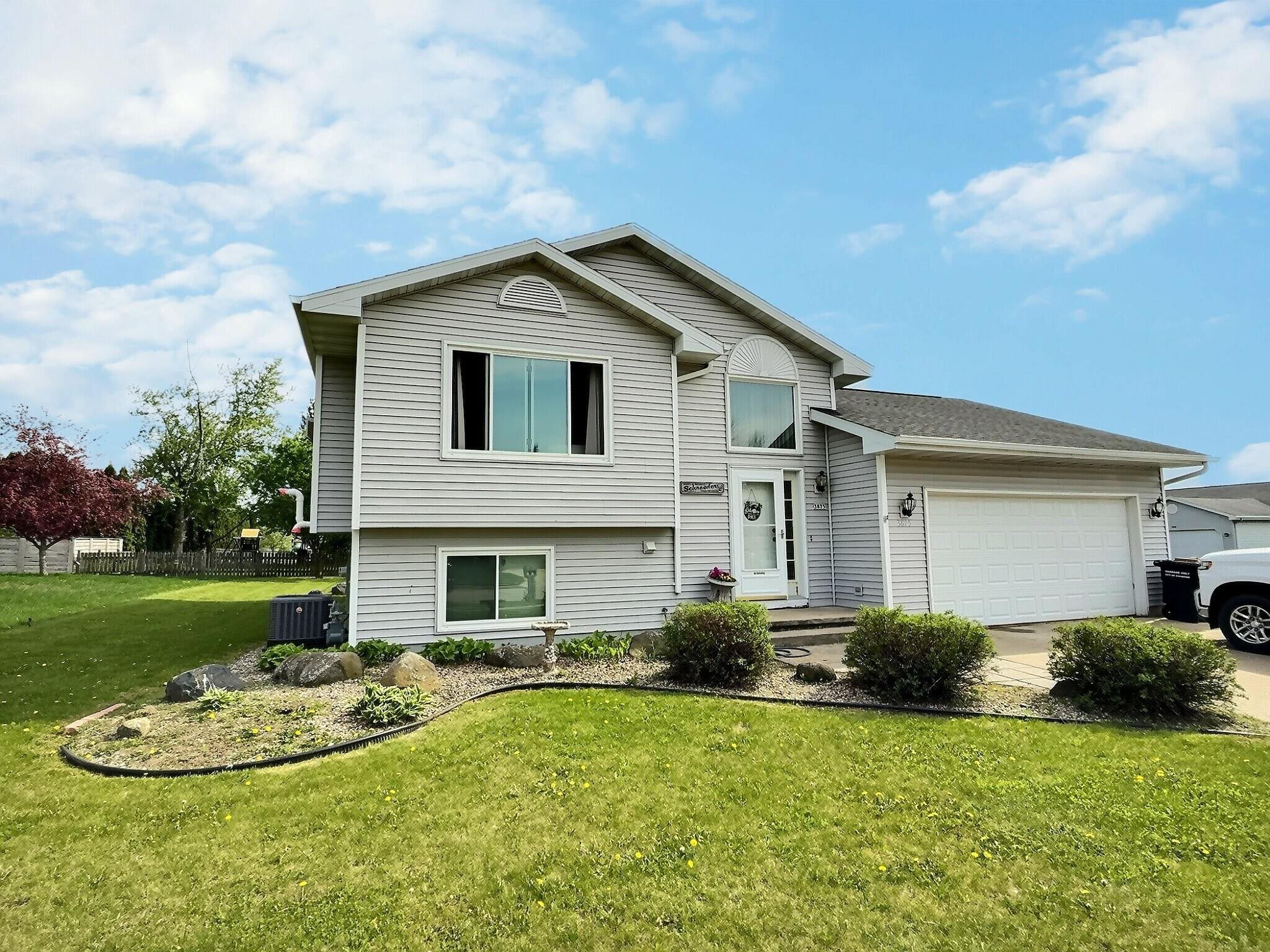 3875 PURPLE CREST Drive