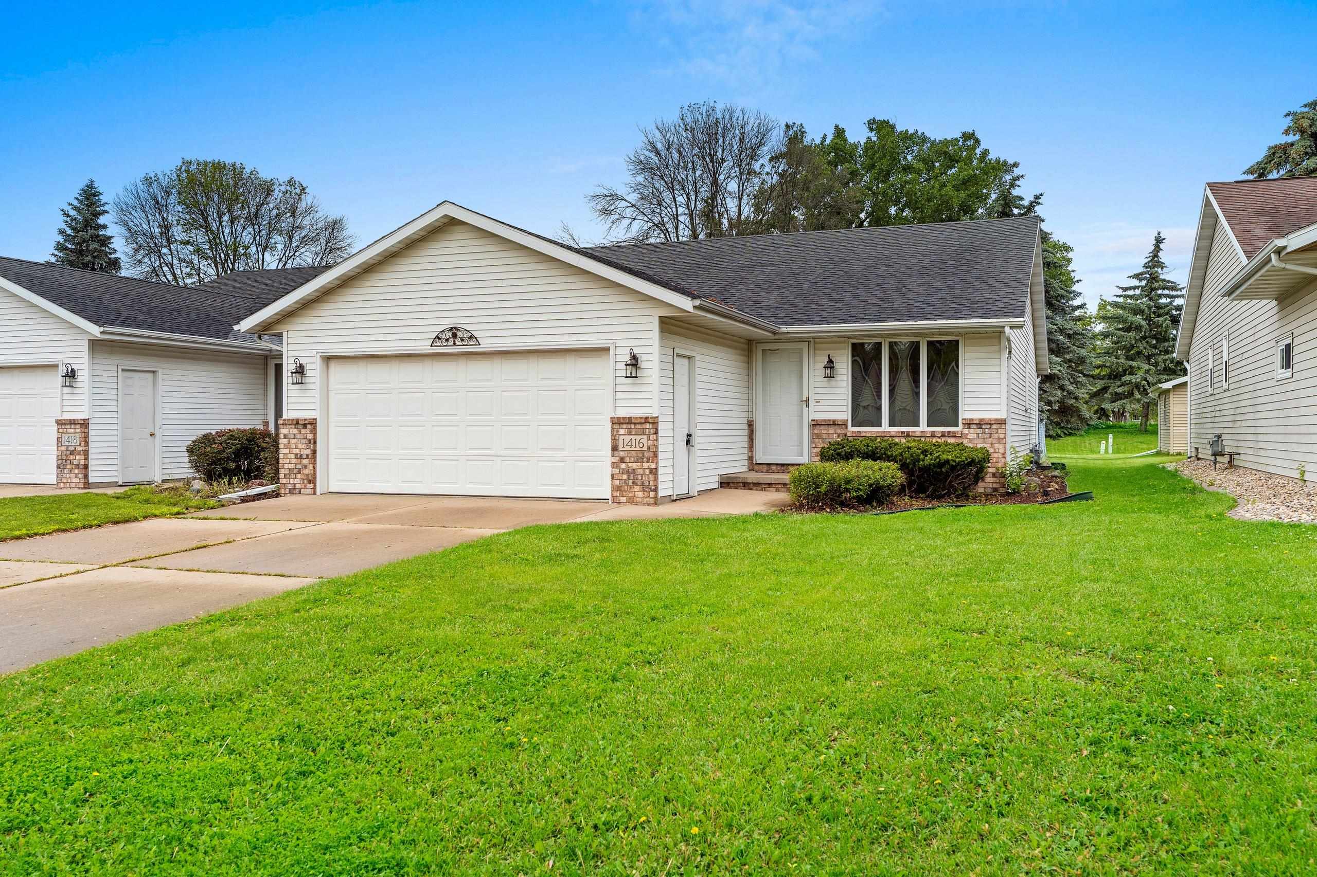 1416 W WEILAND Lane