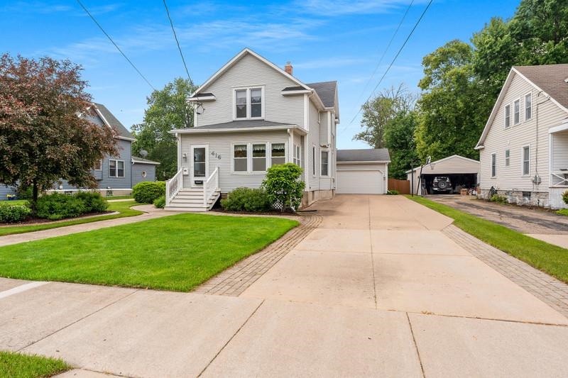 416 4TH Street