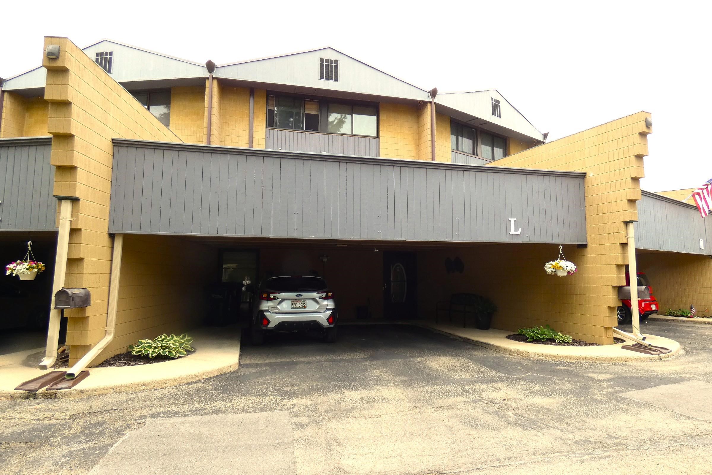 4545 W PINE Street Unit: L