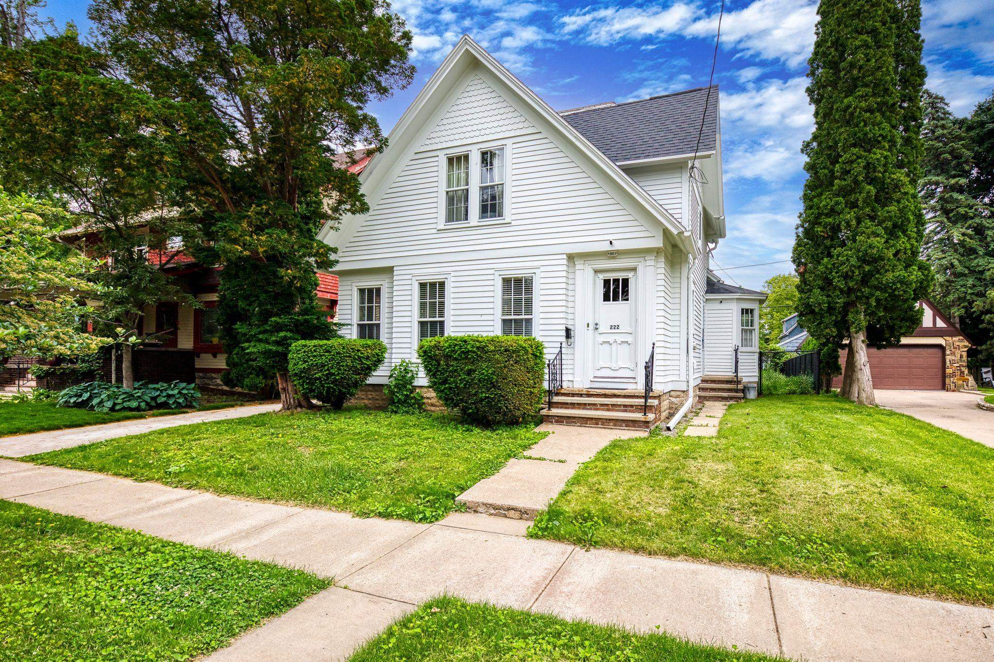 222 N UNION Street
