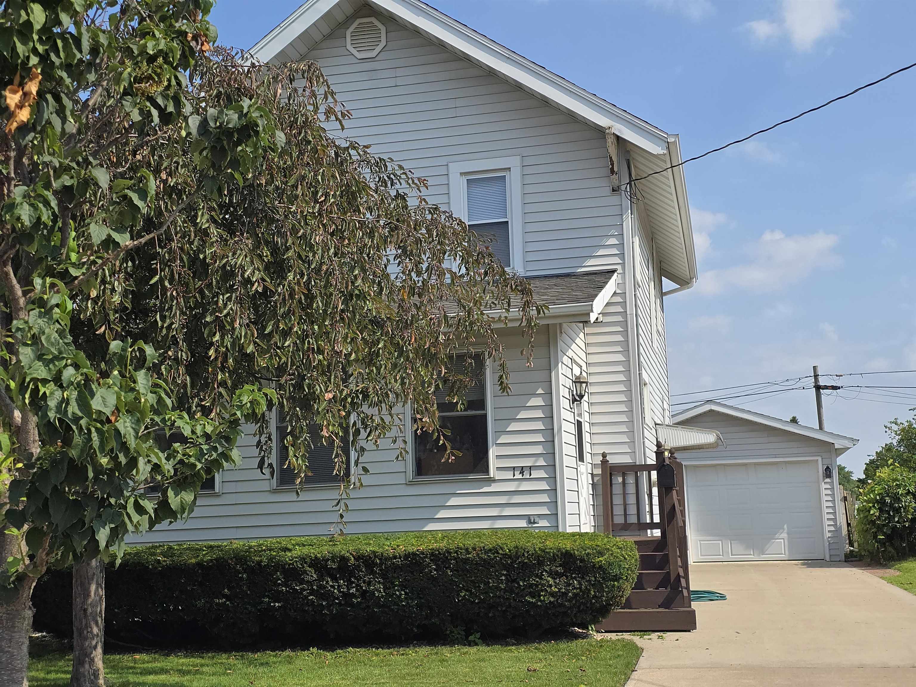 141 DOUGLAS Street