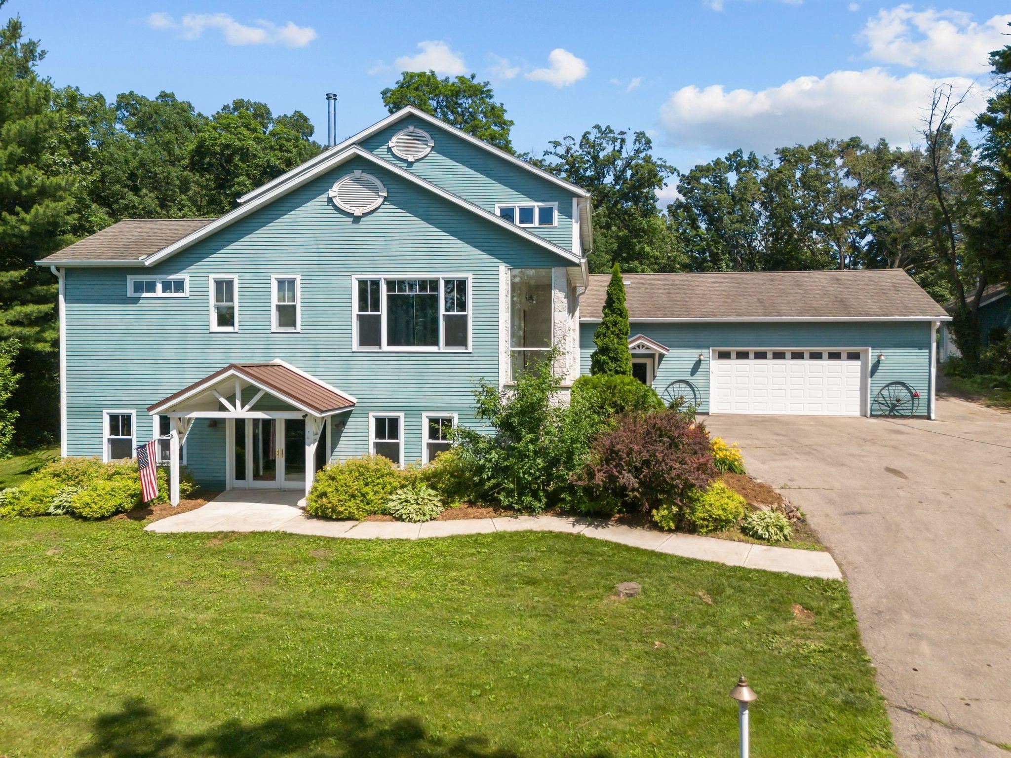 500 HILLSIDE Drive