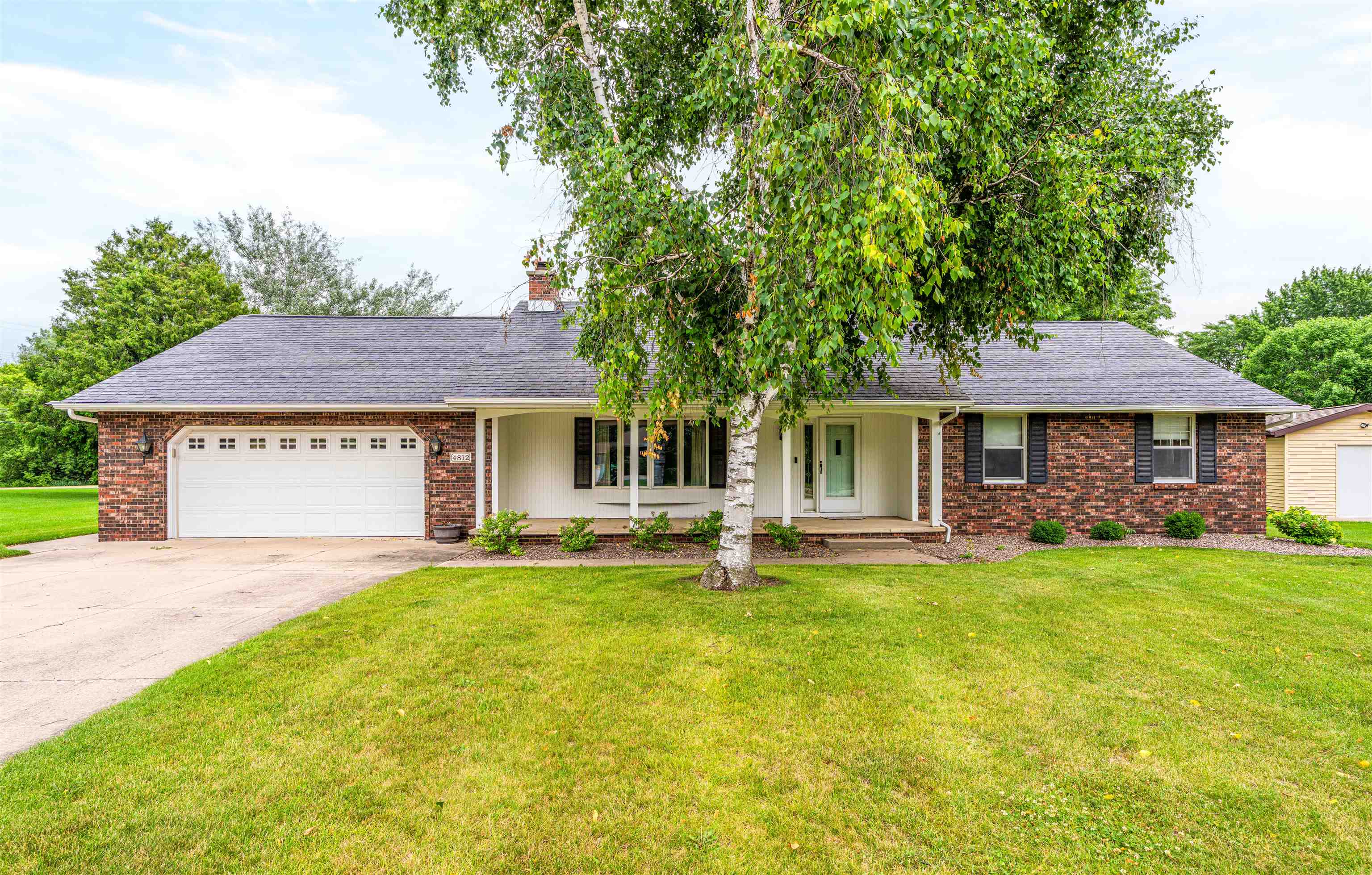 4812 W WILDFLOWER Lane