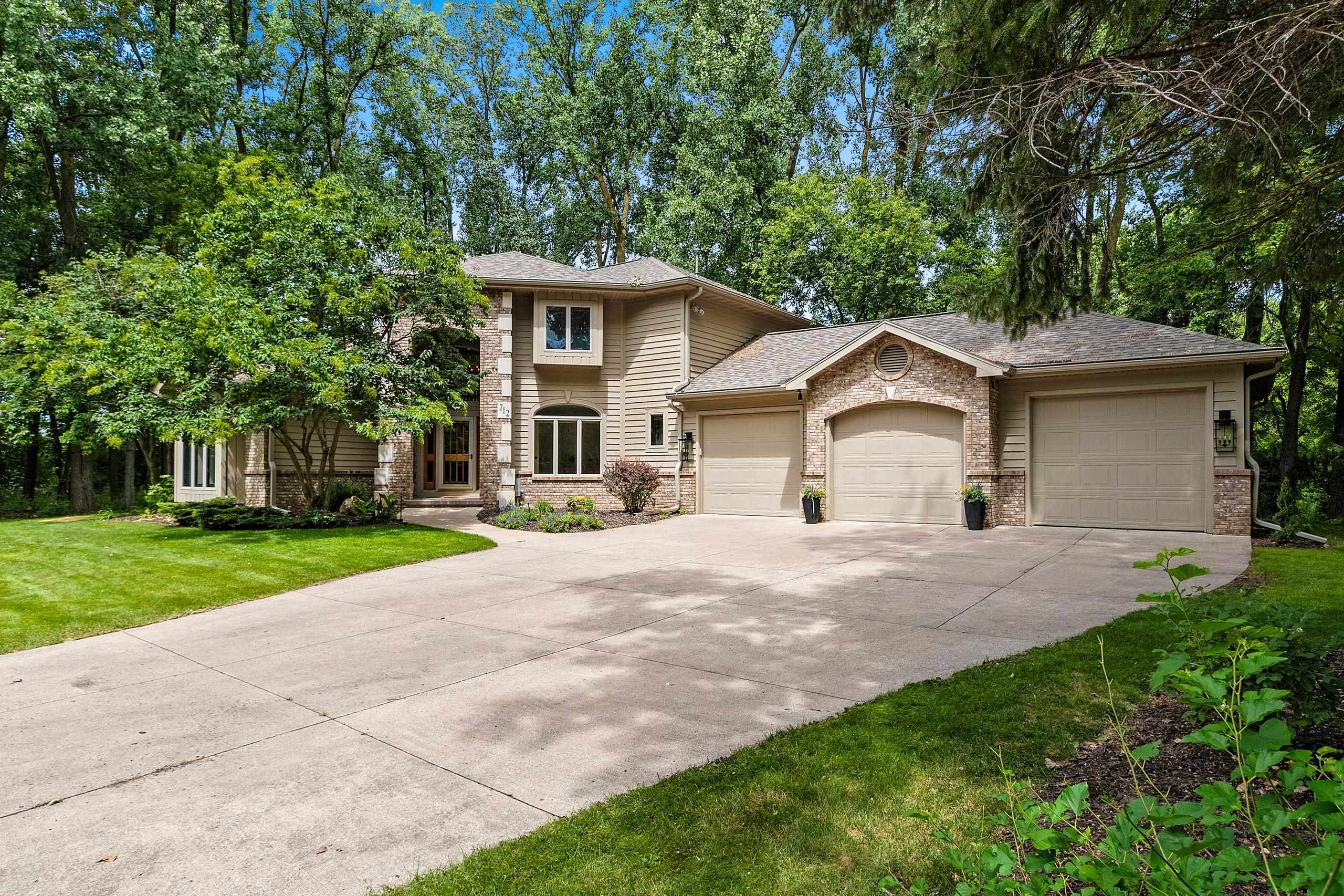 712 WILDERNESS Court