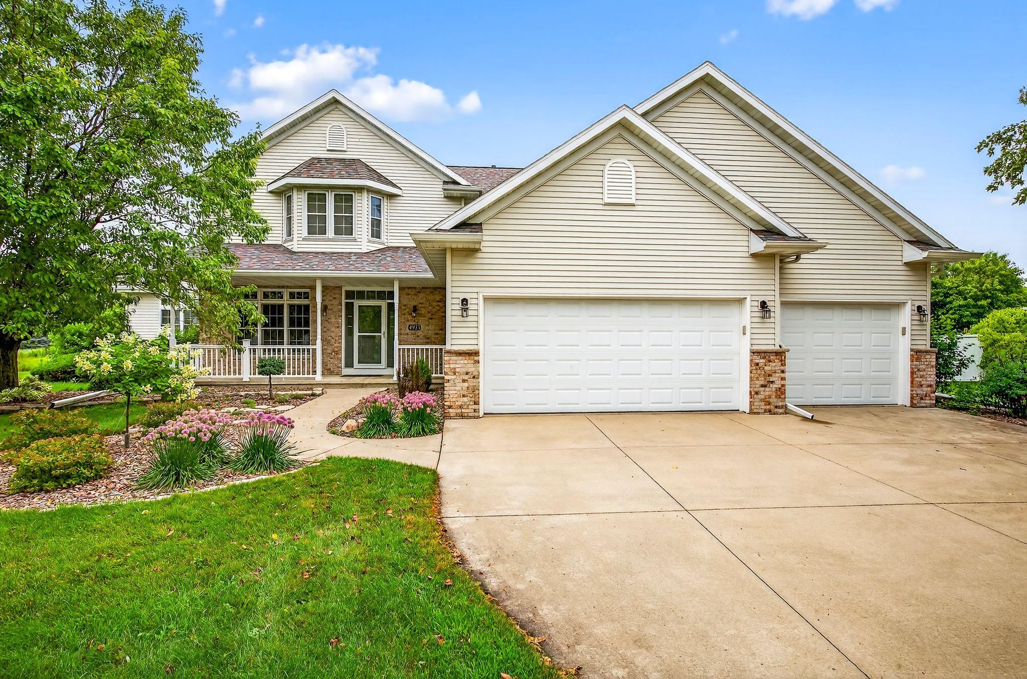 4925 N BROOKSHIRE Drive