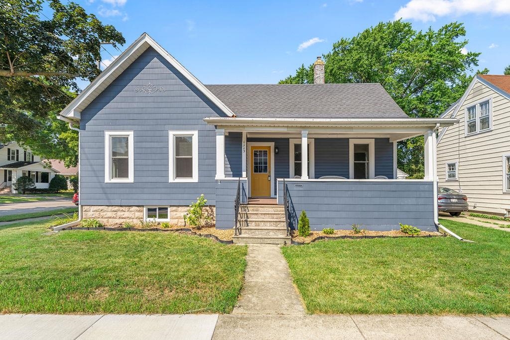 1503 N MORRISON Street