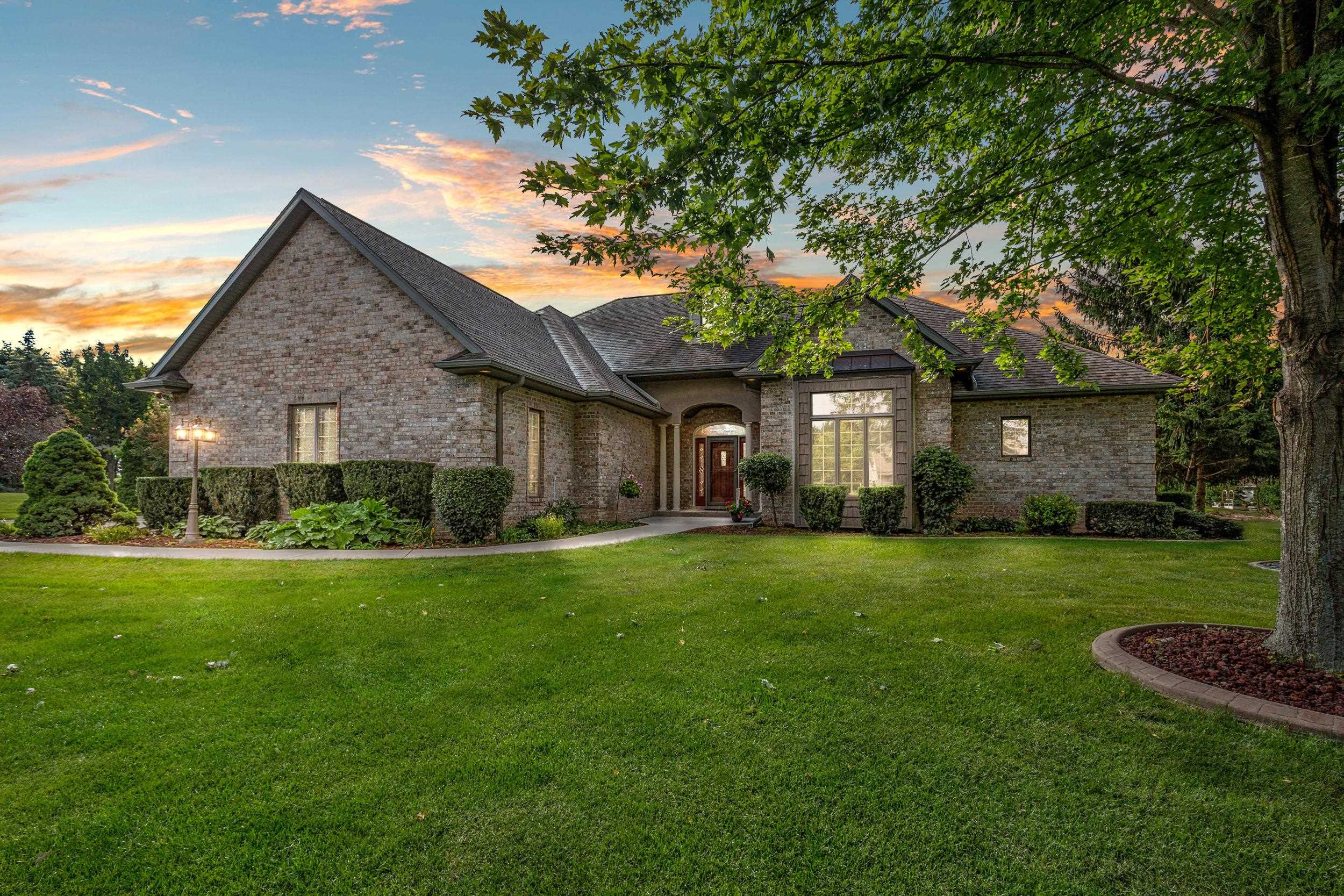 3025 BUTTERCUP Road