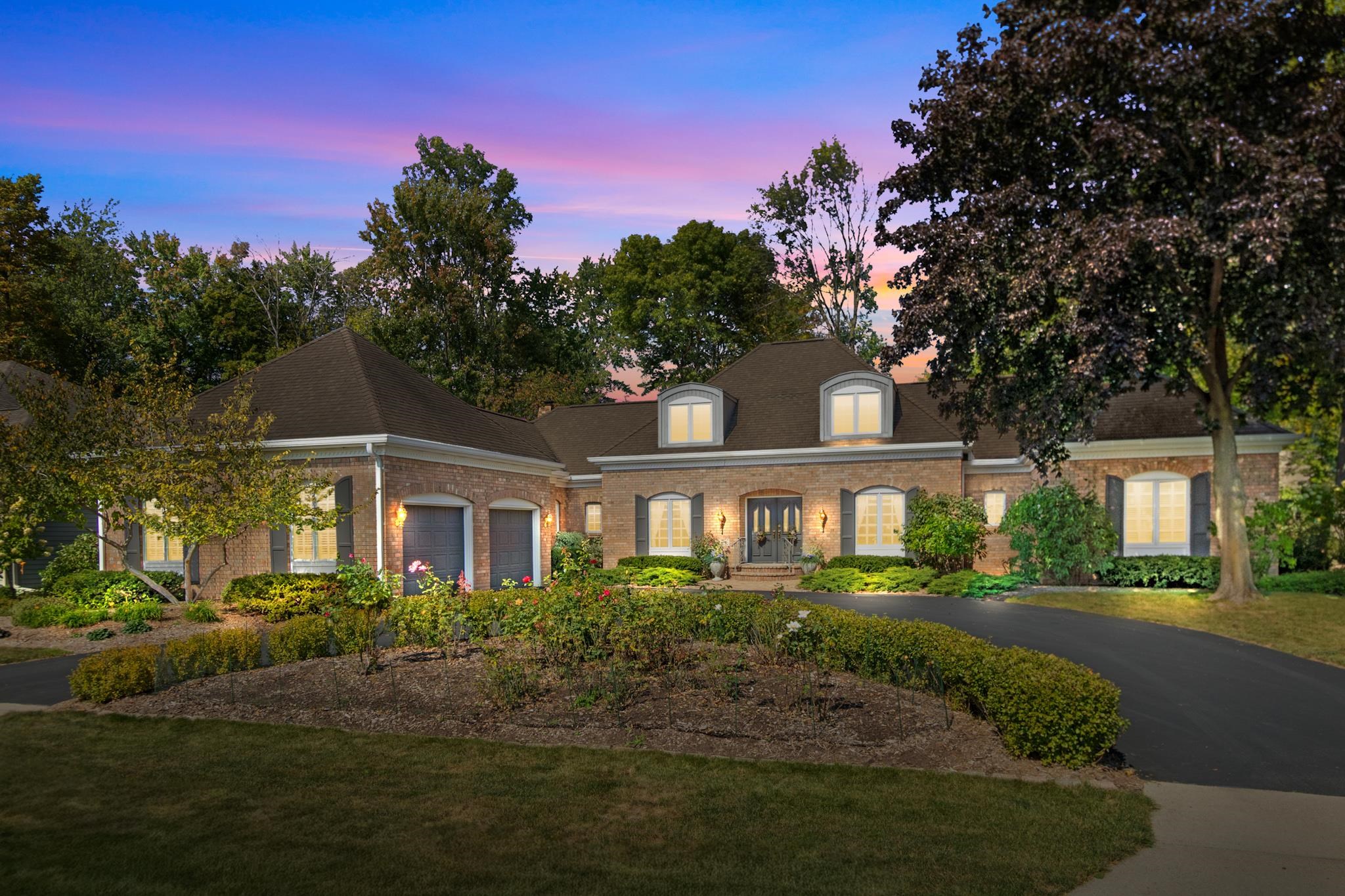 1012 E KRAMER Lane