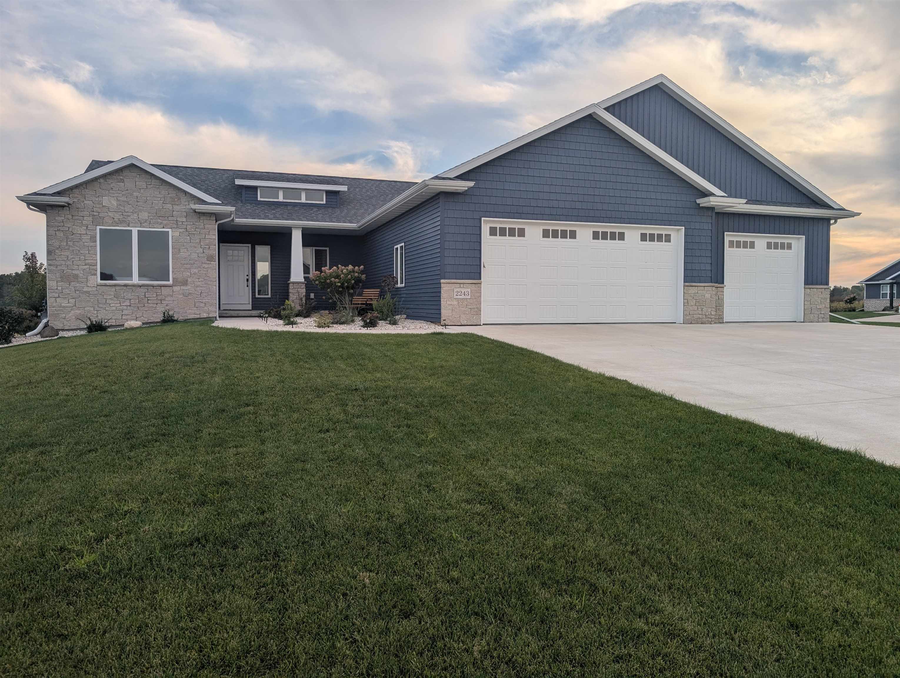 2243 MADELYNN Lane