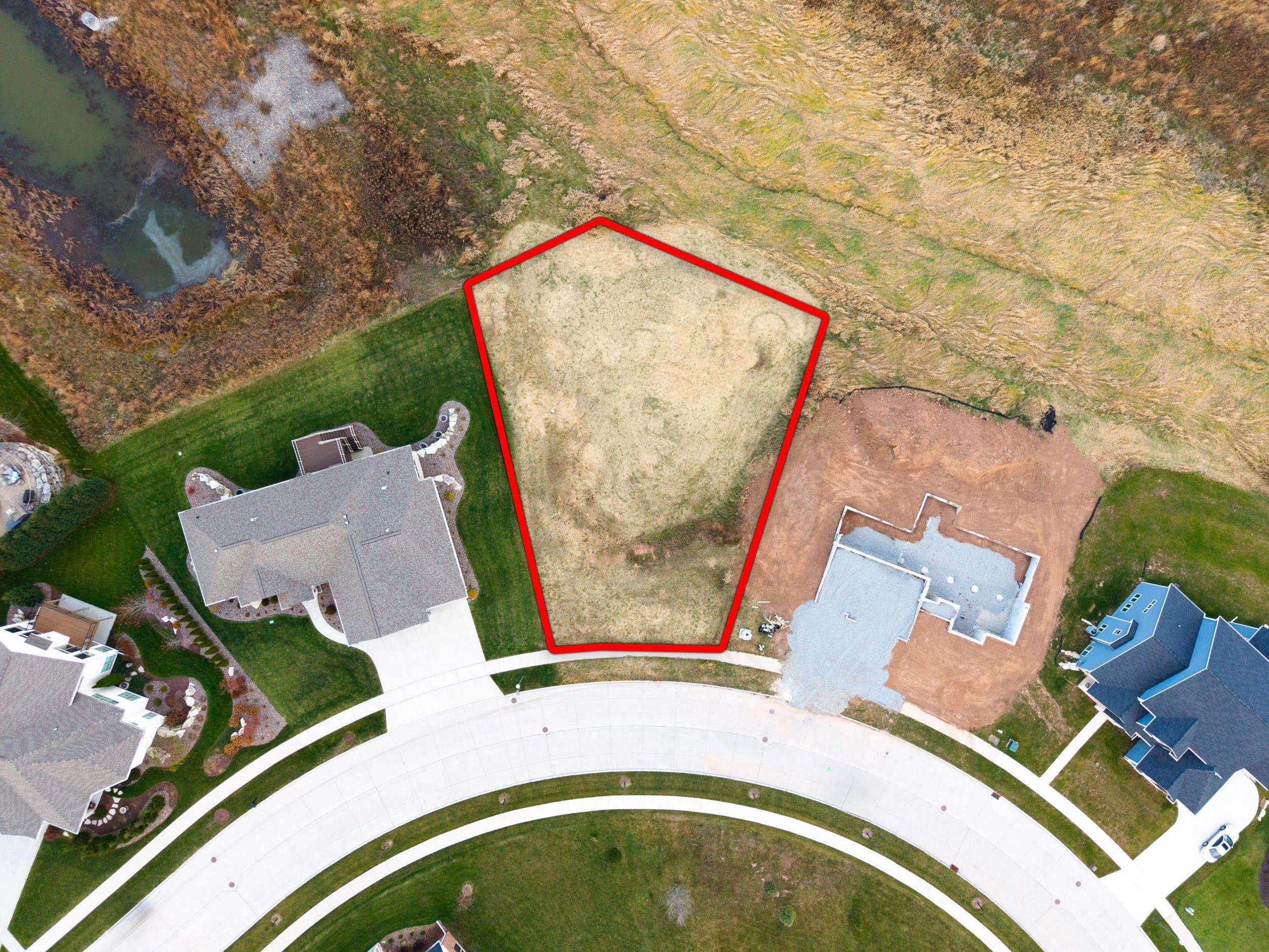 6658 N HEADWALL Circle