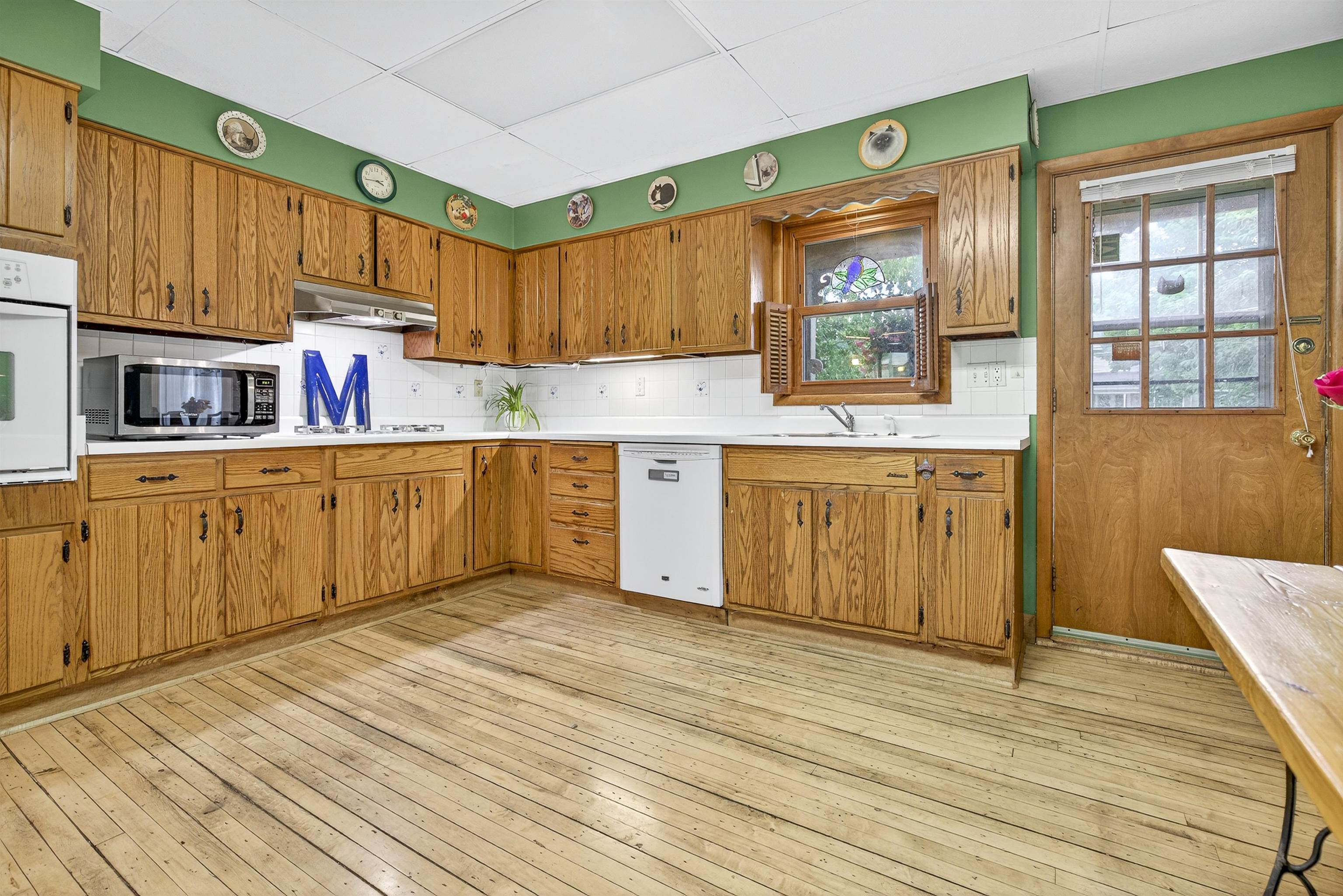 1145 ELMWOOD Avenue