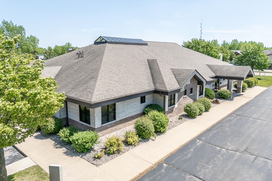 1620 N SHAWANO Street Unit: B