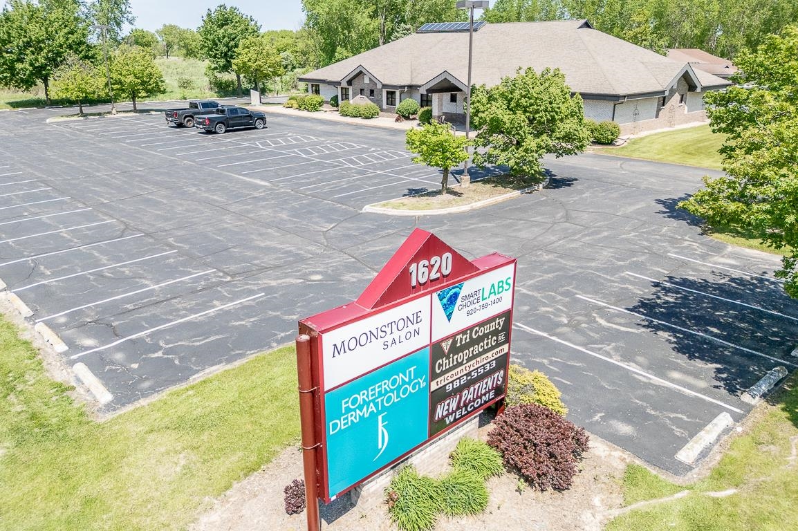 1620 N SHAWANO Street Unit: B