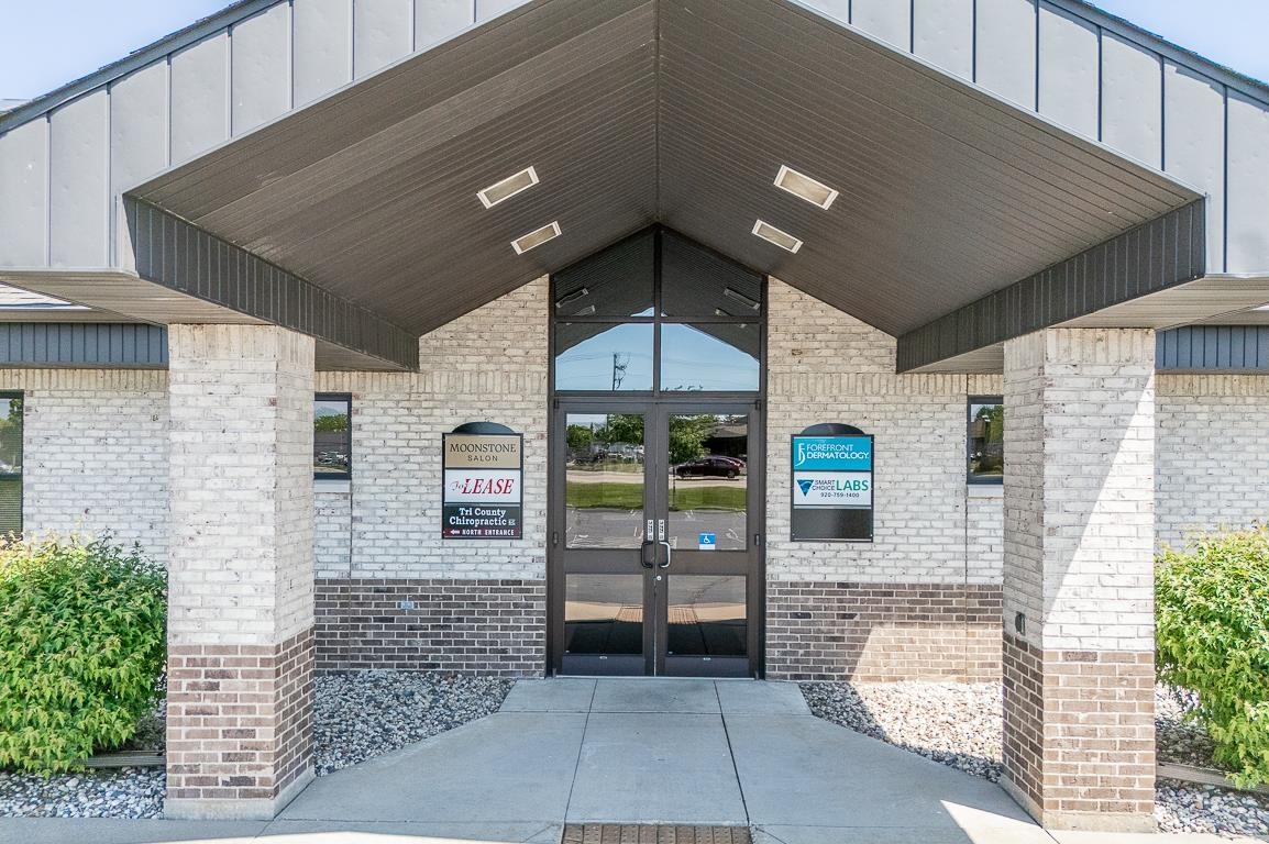 1620 N SHAWANO Street Unit: B