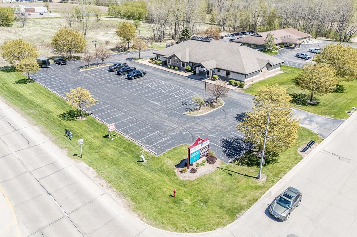 1620 N SHAWANO Street Unit: B