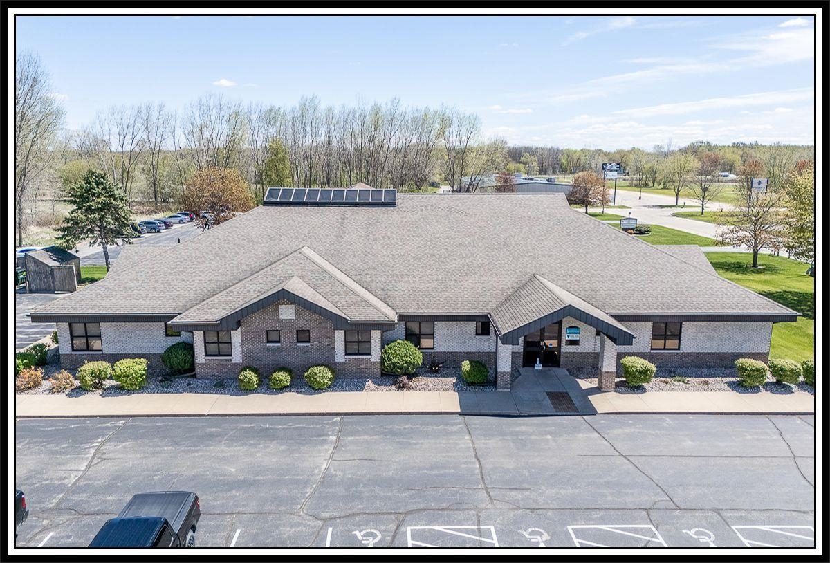 1620 N SHAWANO Street Unit: B