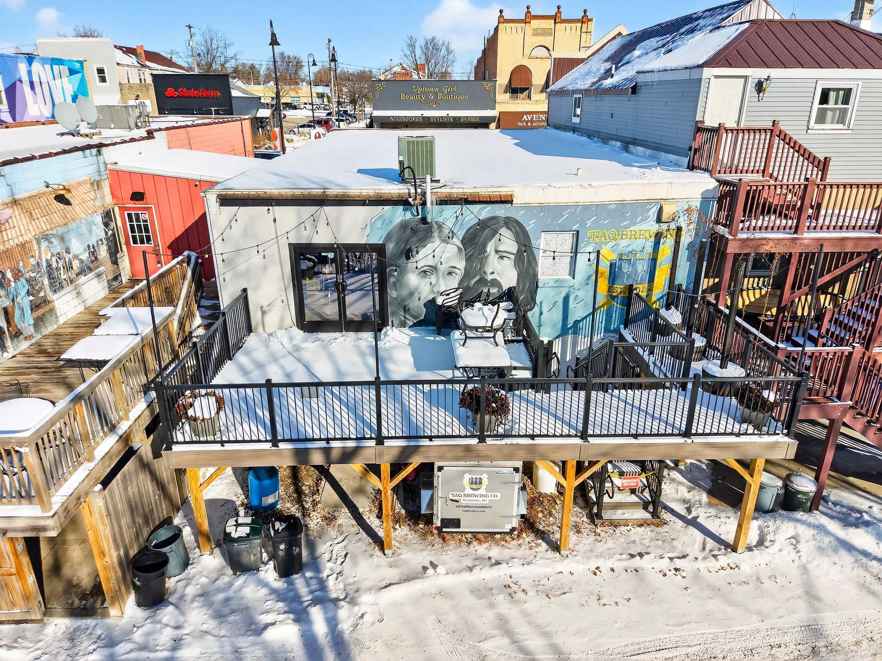 115 W WISCONSIN Avenue