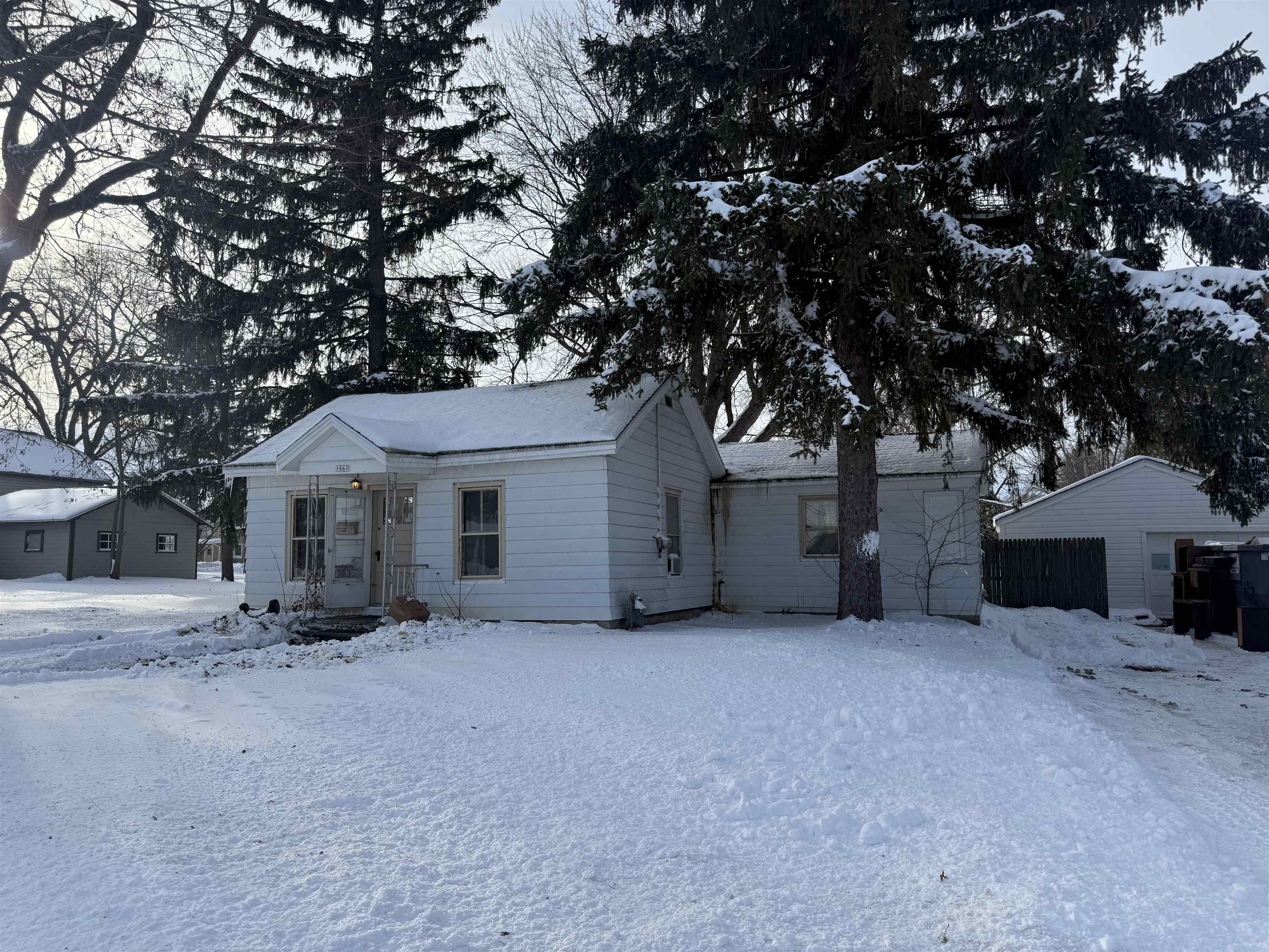 1661 NEBRASKA Street