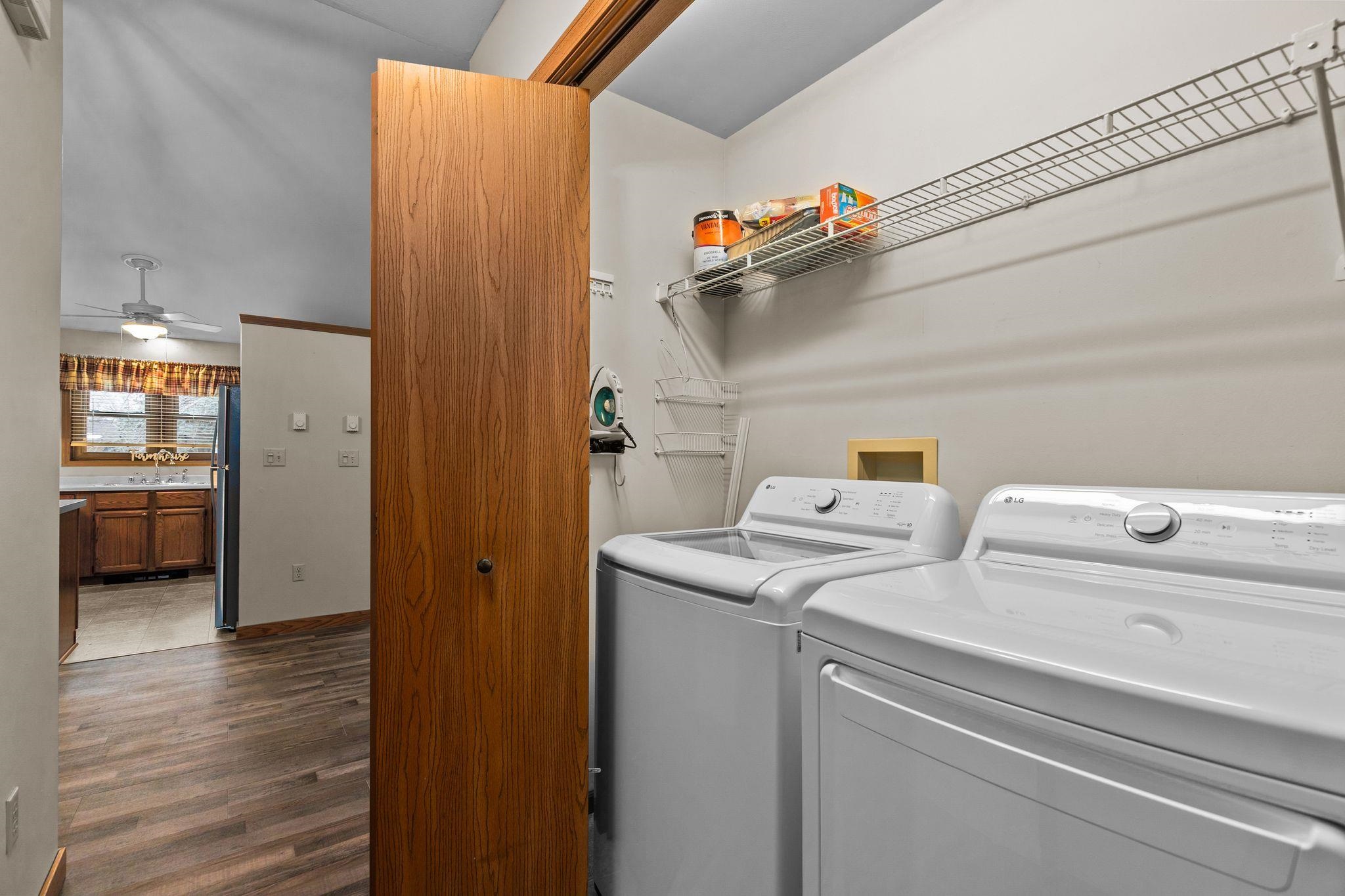 921 BABCOCK Street Unit: 11