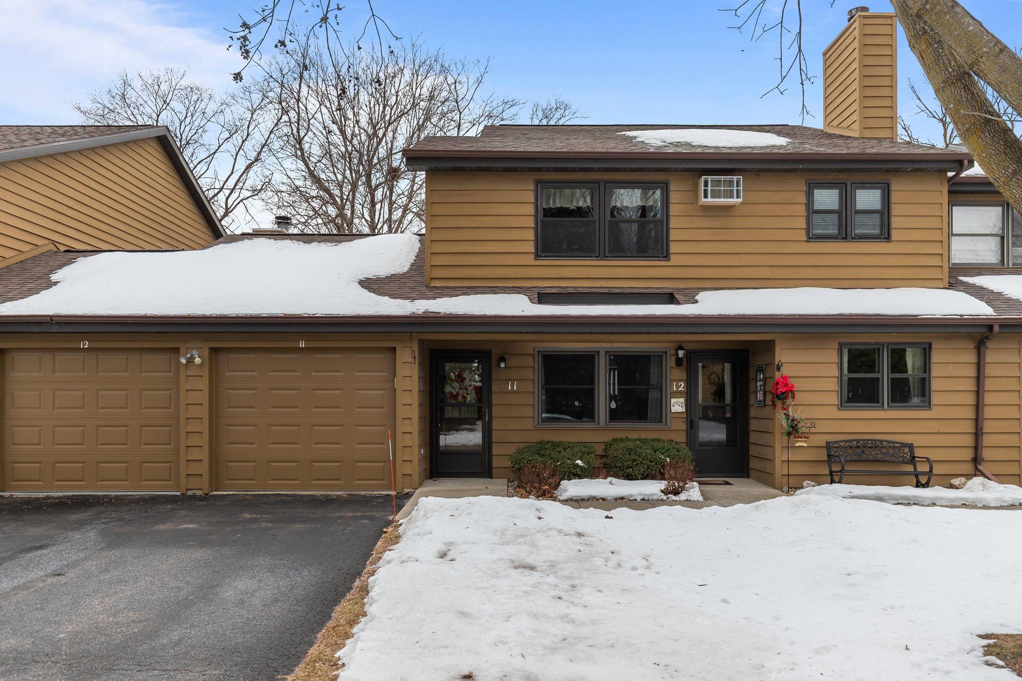 921 BABCOCK Street Unit: 11
