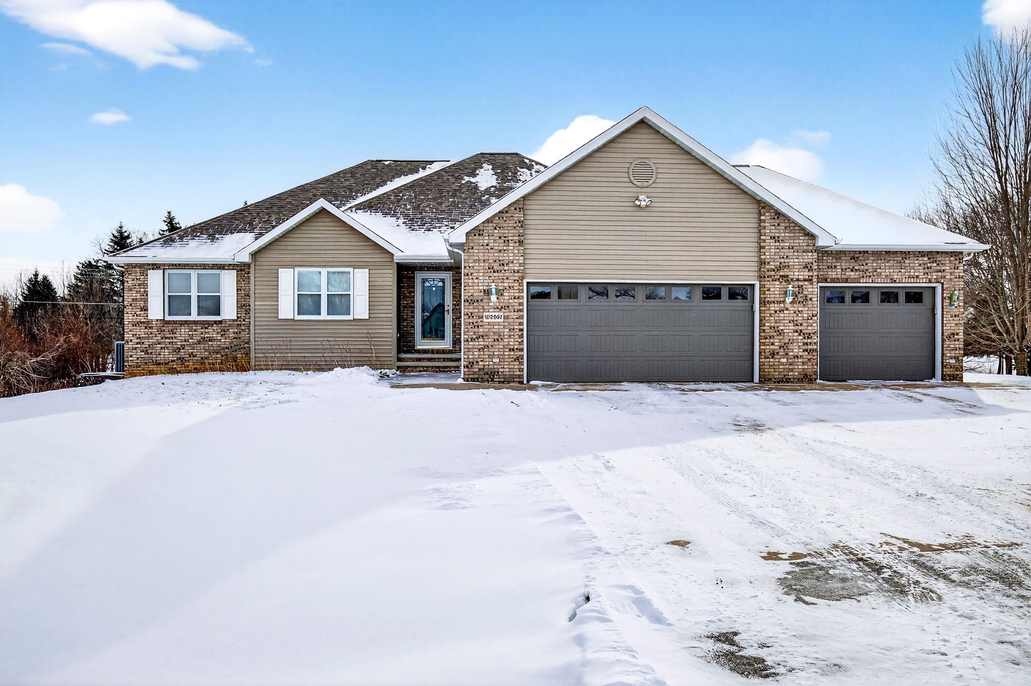 W2967 FARMSTEAD Drive