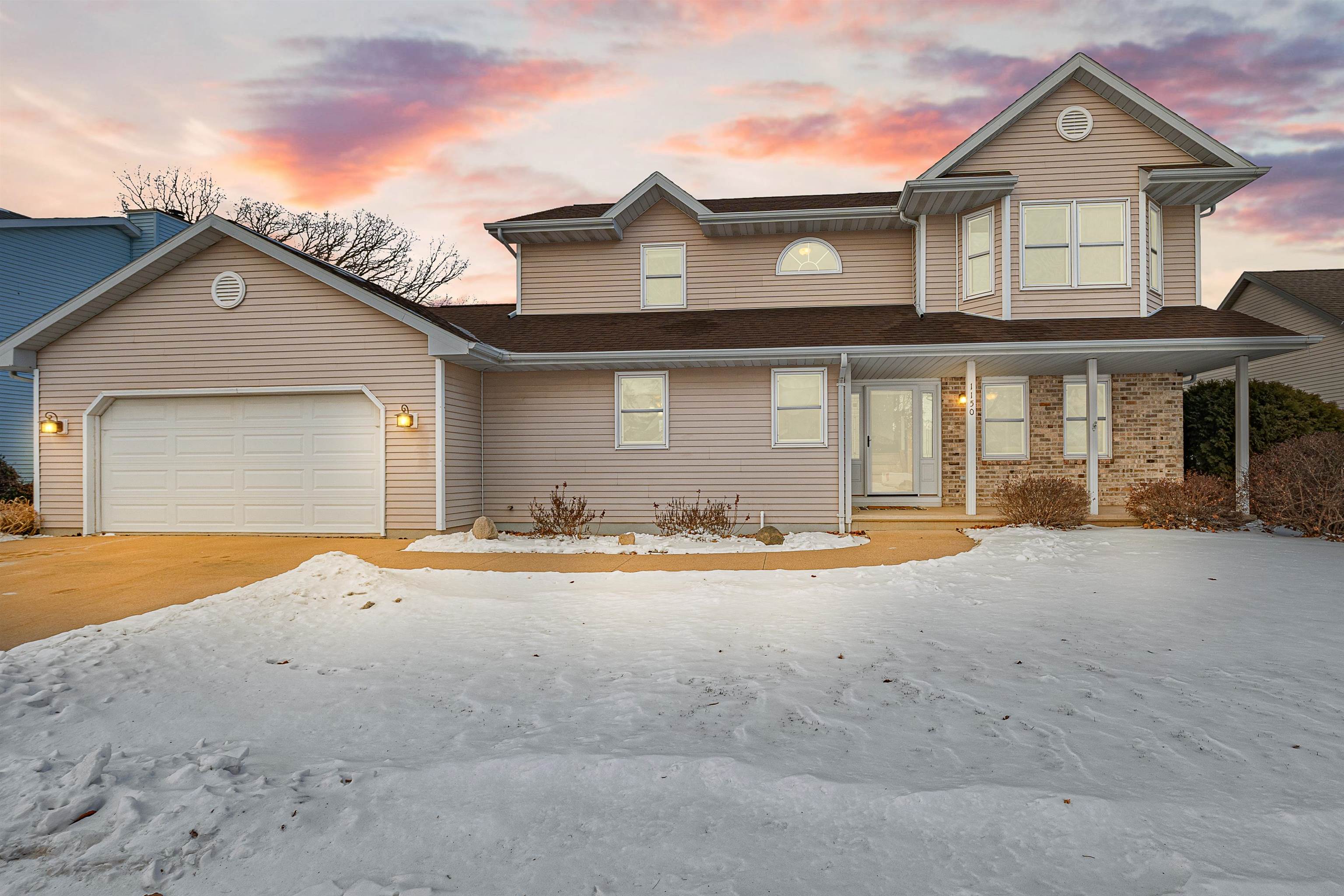 1150 LAAGER Lane