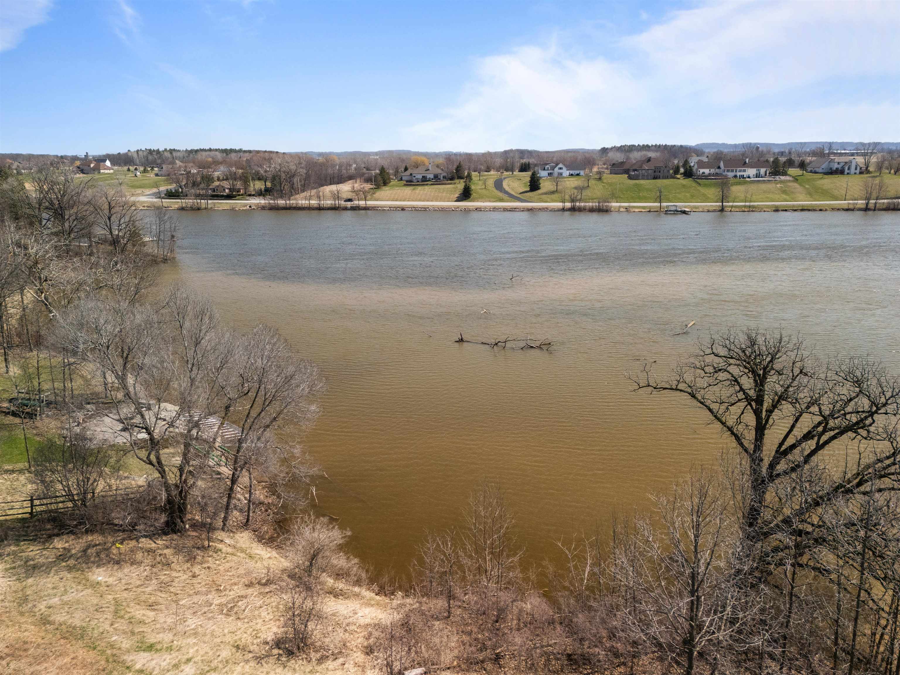 3829 LOST DAUPHIN Road