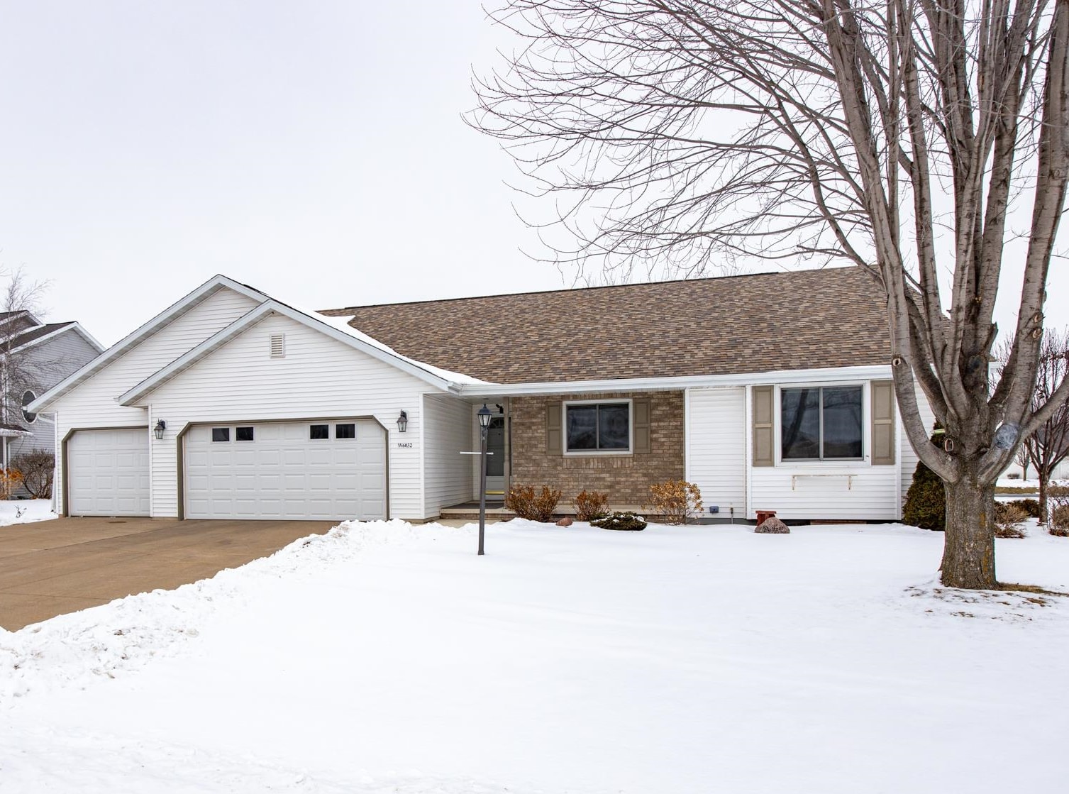 W6032 CORNFLOWER Drive