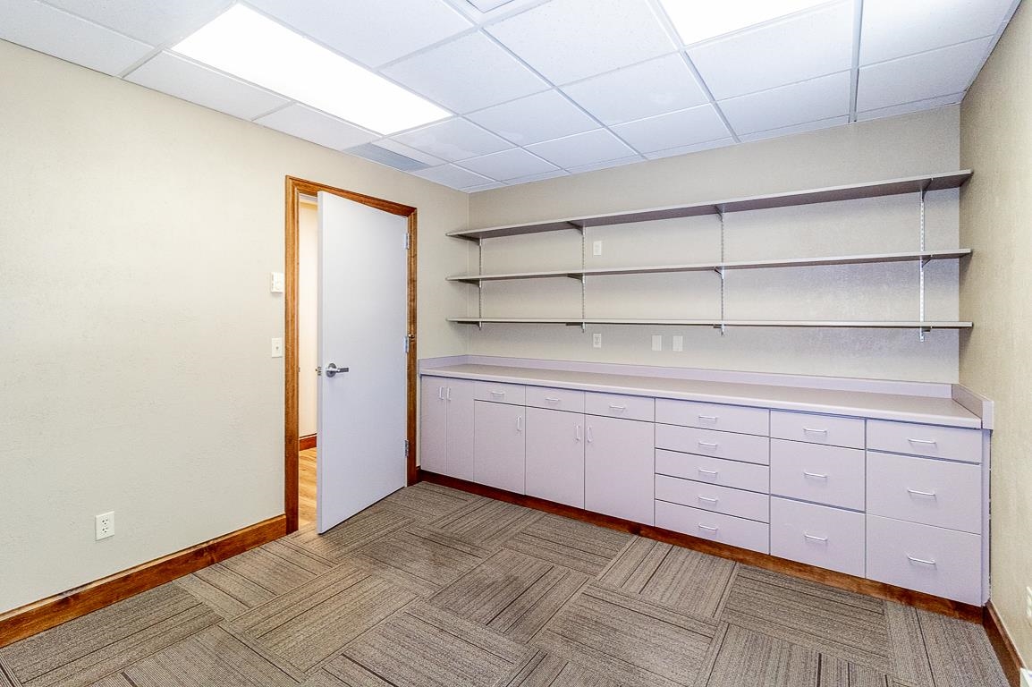 1620 N SHAWANO Street Unit: E