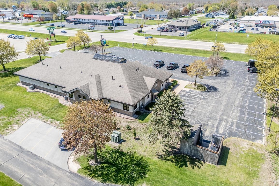 1620 N SHAWANO Street Unit: E