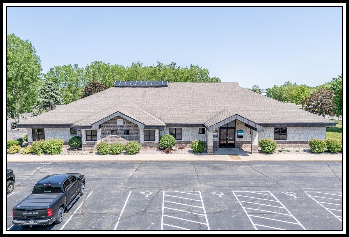1620 N SHAWANO Street Unit: E
