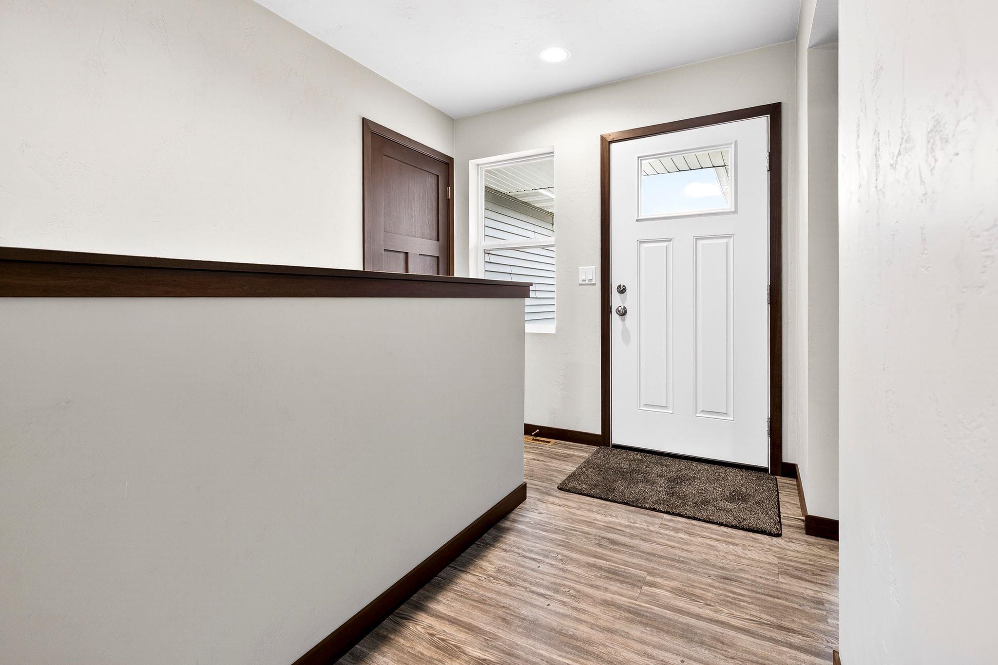 537 GOLF SIDE Court