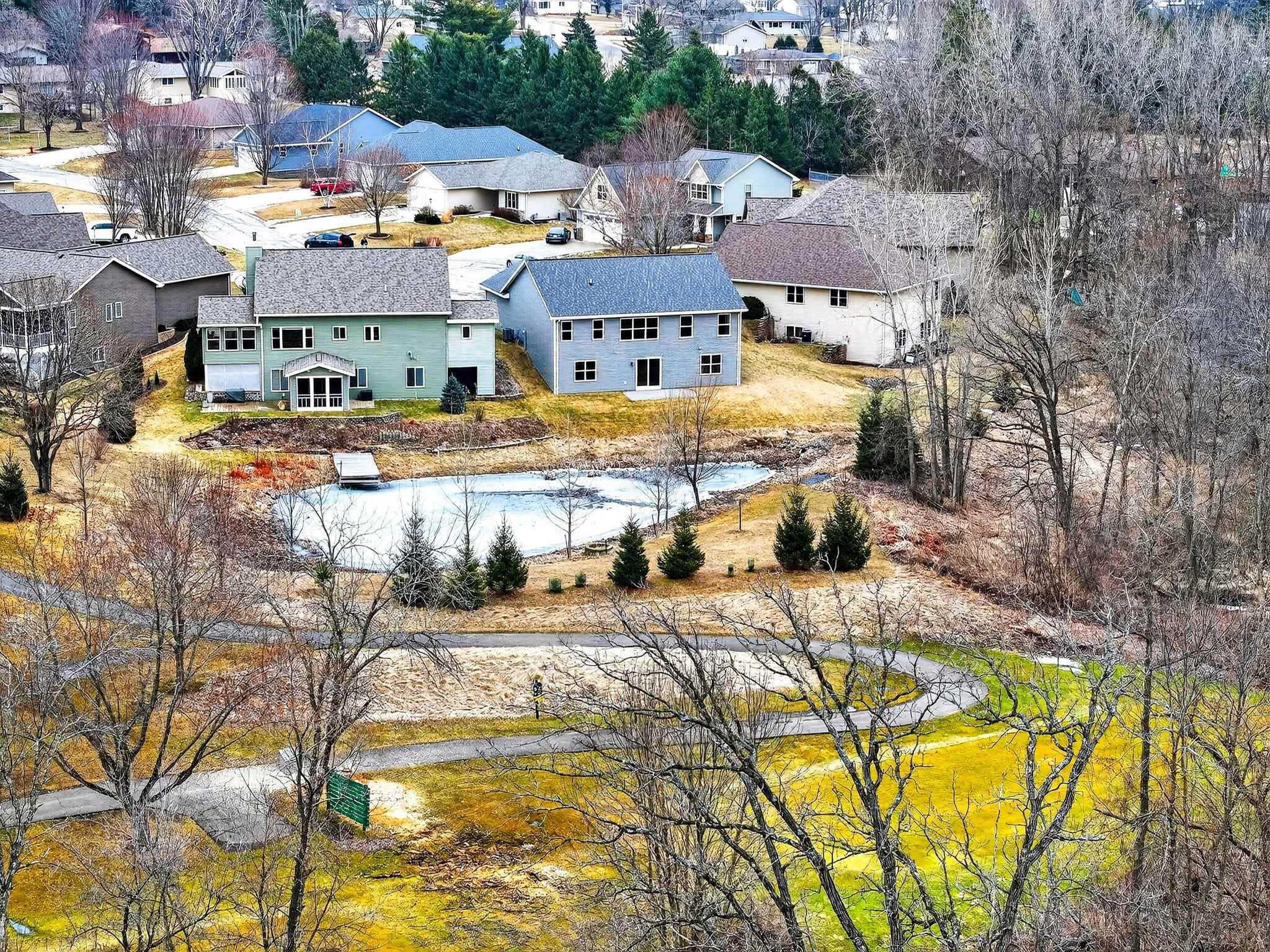 537 GOLF SIDE Court