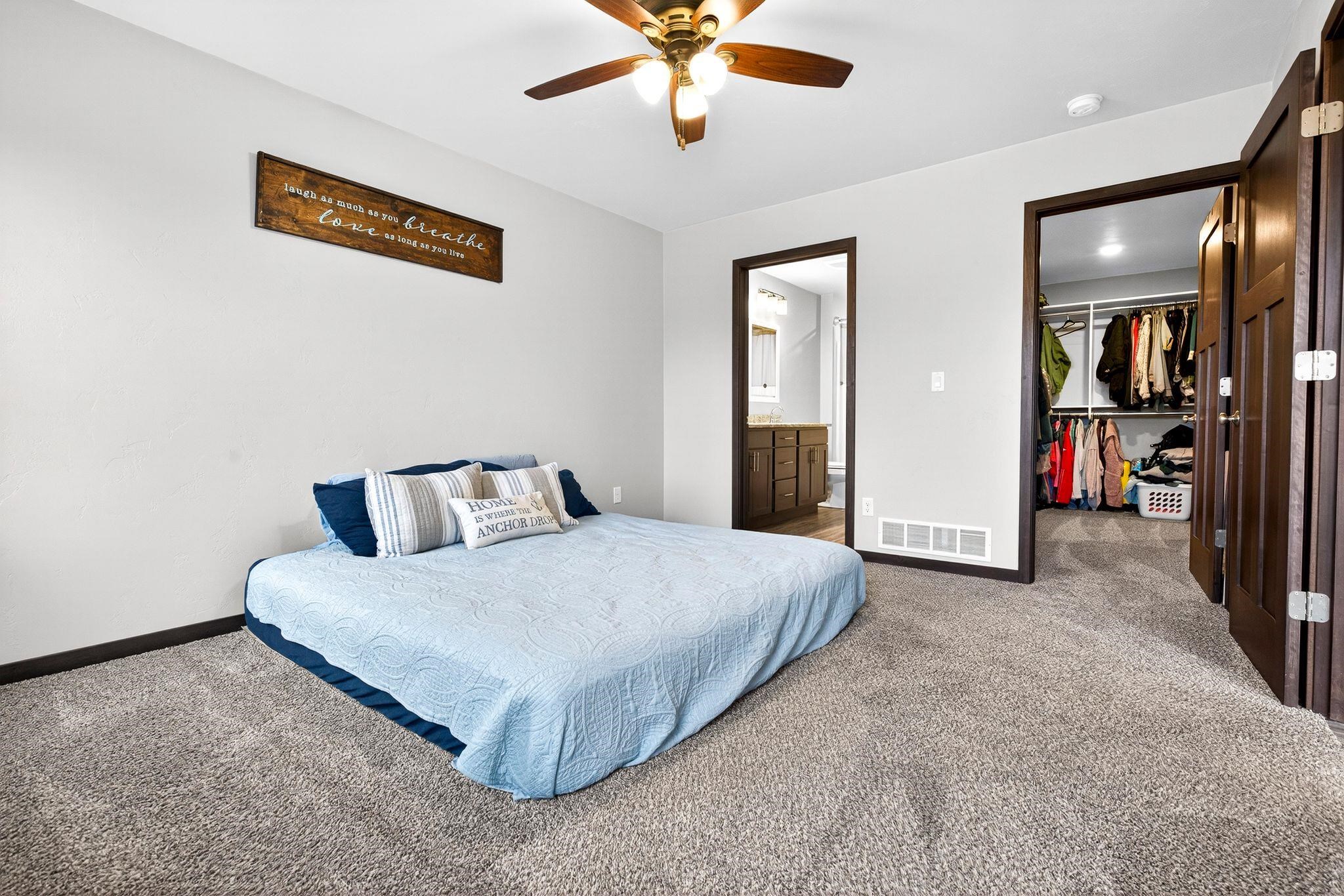537 GOLF SIDE Court
