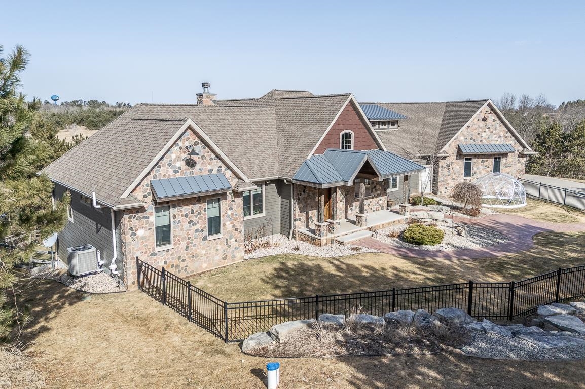 E9588 MULROY Road